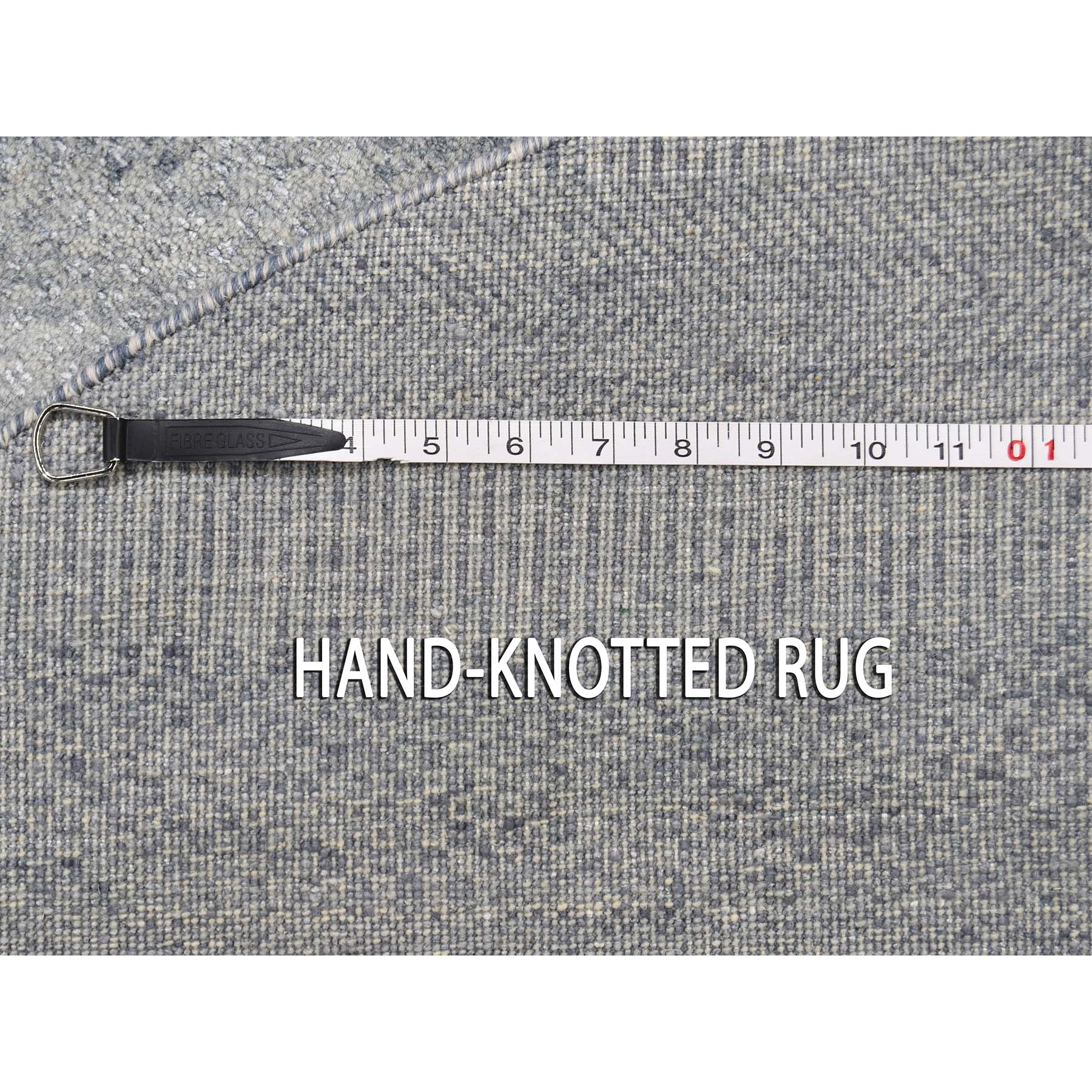 5-10 x5-10  Round Wool and Silk Grass Design Hand-Knotted Oriental Rug 