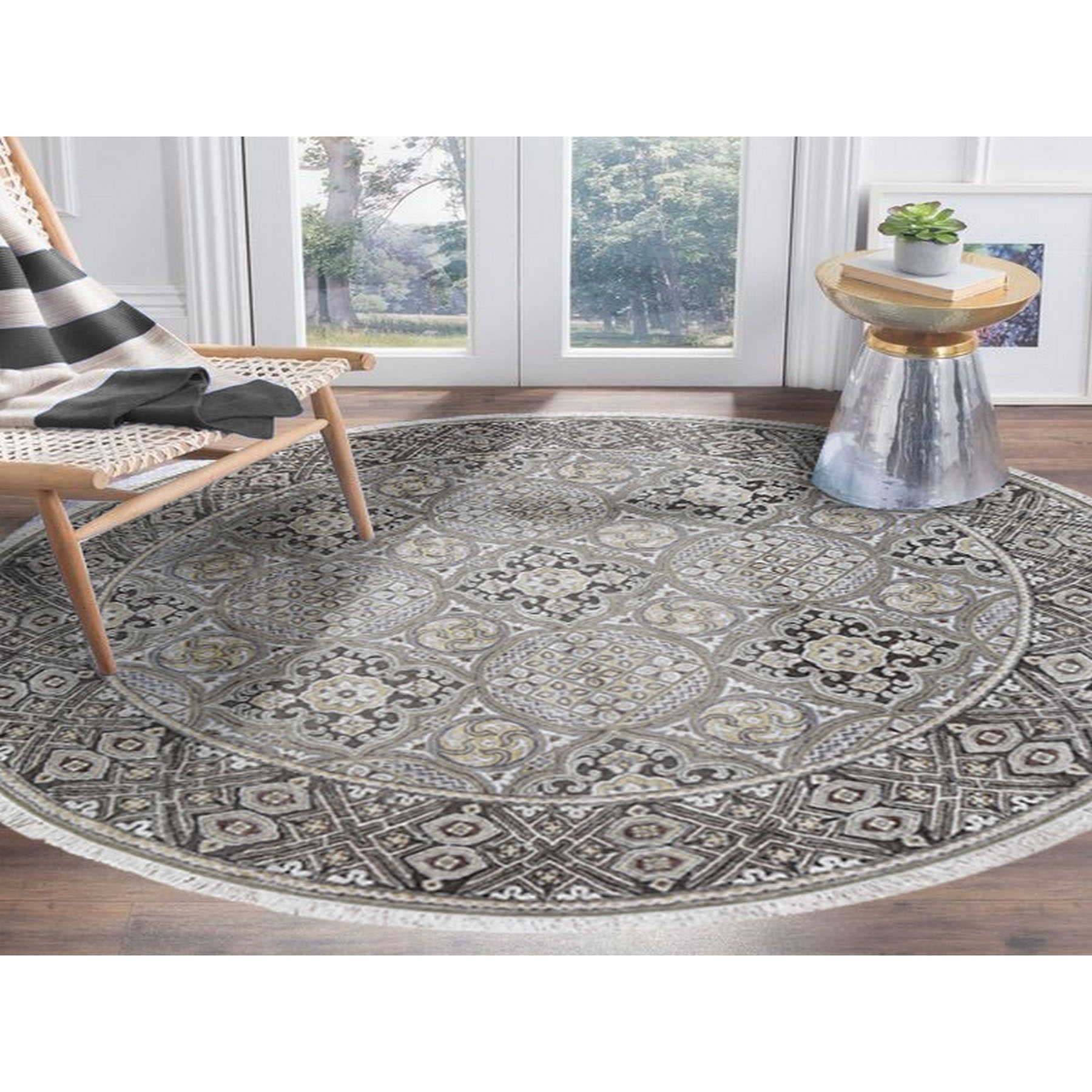 7-10 x7-10  Textured Wool and Silk Mughal Inspired Medallions Round Hand-Knotted Oriental Rug 