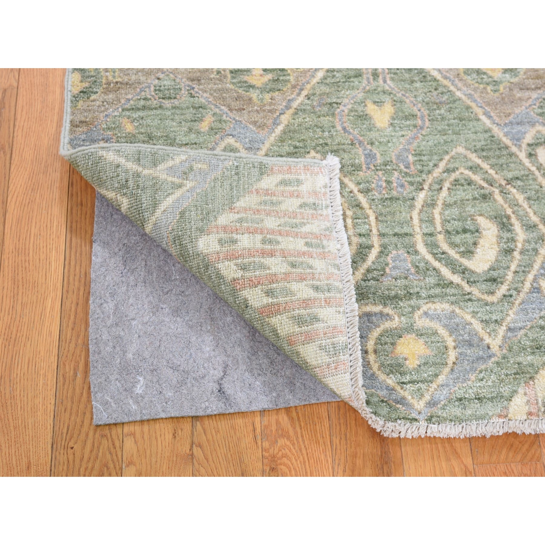  Wool Hand-Knotted Area Rug 5'1