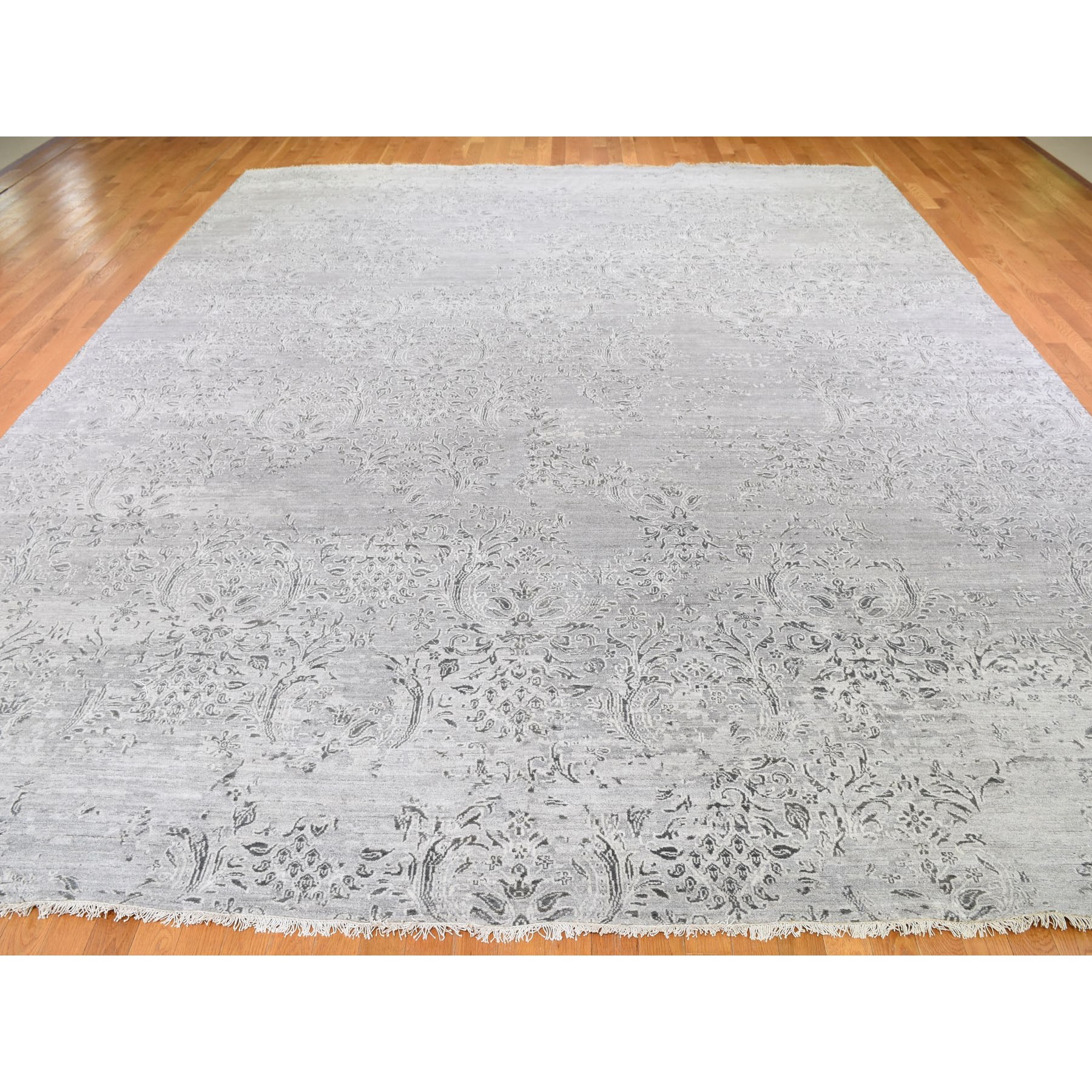 11-9 x14-10  Oversize Gray Damask Tone On Tone Wool and Silk Hand-Knotted Oriental Rug 