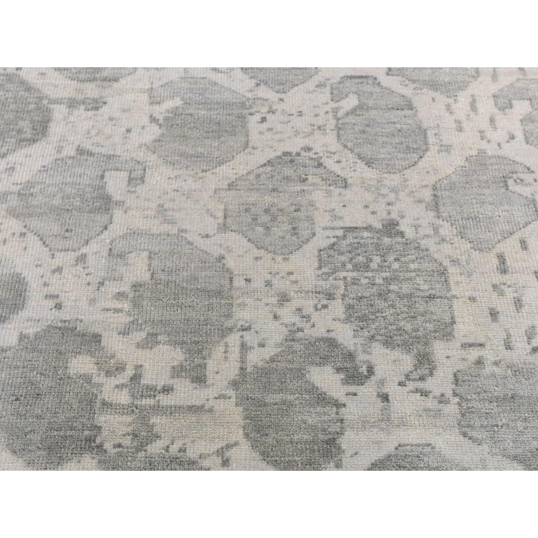 5-10 x9- Distressed Look White Wash Oushak Boteh Design  Pure Wool Hand Knotted Oriental Rug 