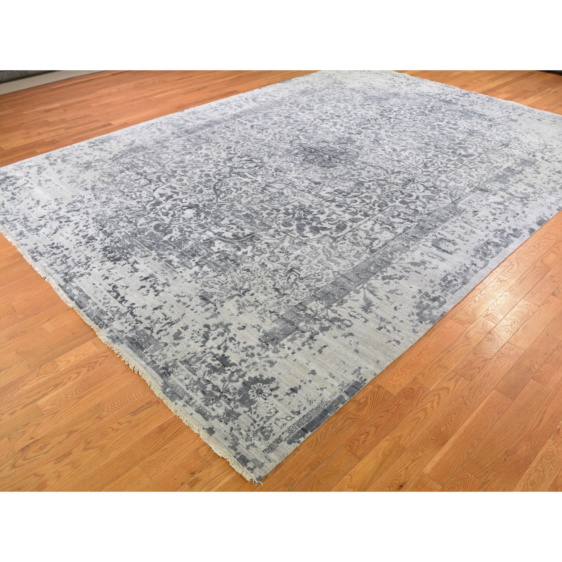 10-x14- Silver-Dark Gray Erased Persian Design Wool and Pure Silk Hand Knotted Oriental Rug 