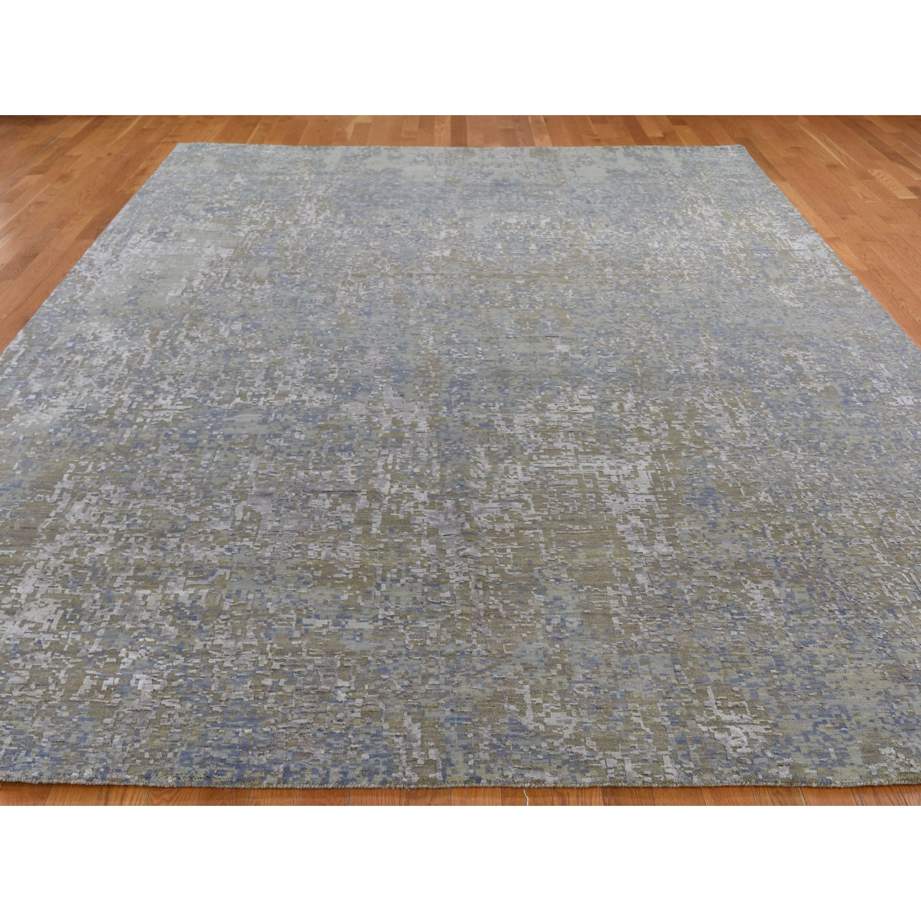 9-x12-2  Gray Abstract Design Wool And Pure Silk Hand Knotted Oriental Rug 
