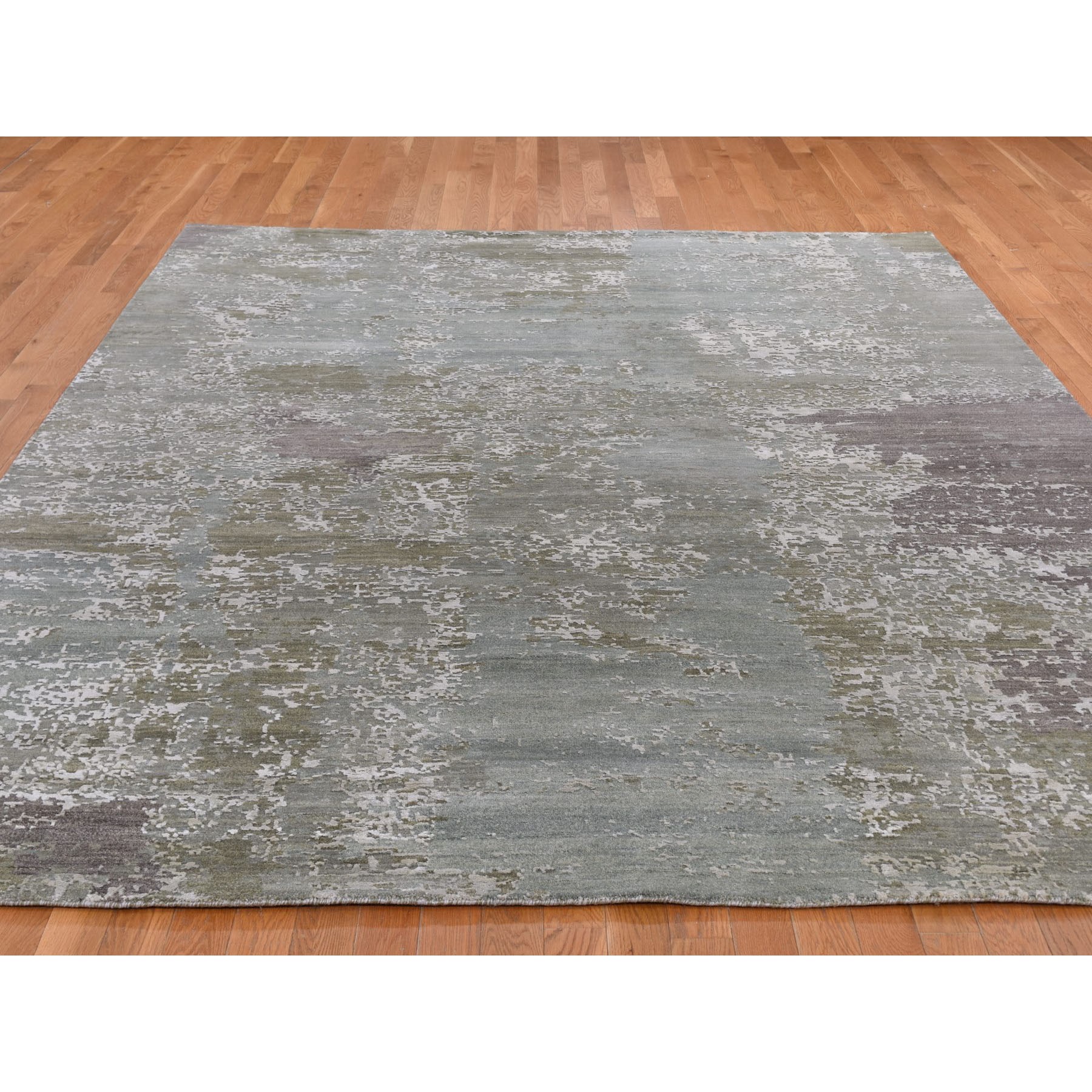 8-x10- Gray Abstract Design Wool And Pure Silk Hand Knotted Oriental Rug 