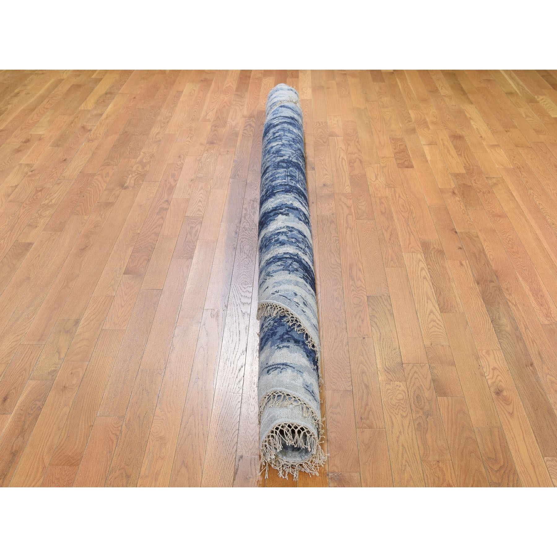 11-9 x11-9  Round Wool And Silk Shibori Design Tone On Tone Hand Knotted Oriental Rug 