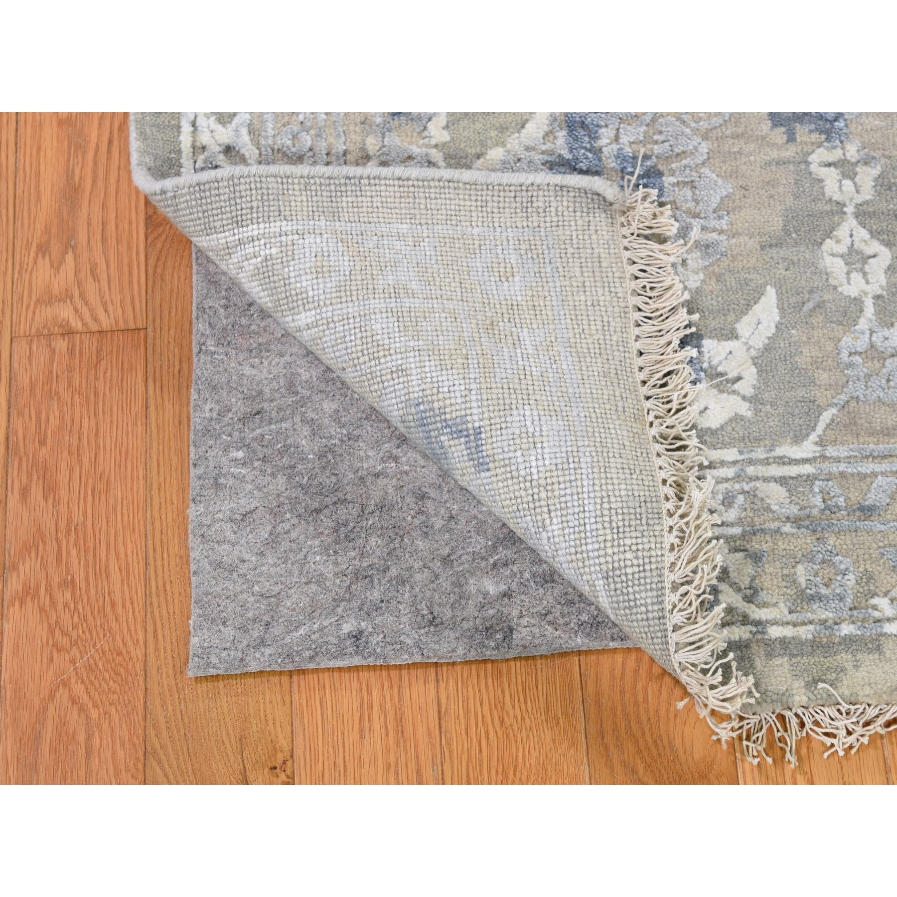 10-x13-10  Wool And Silk Shibori Design Tone On Tone Hand Knotted Oriental Rug 