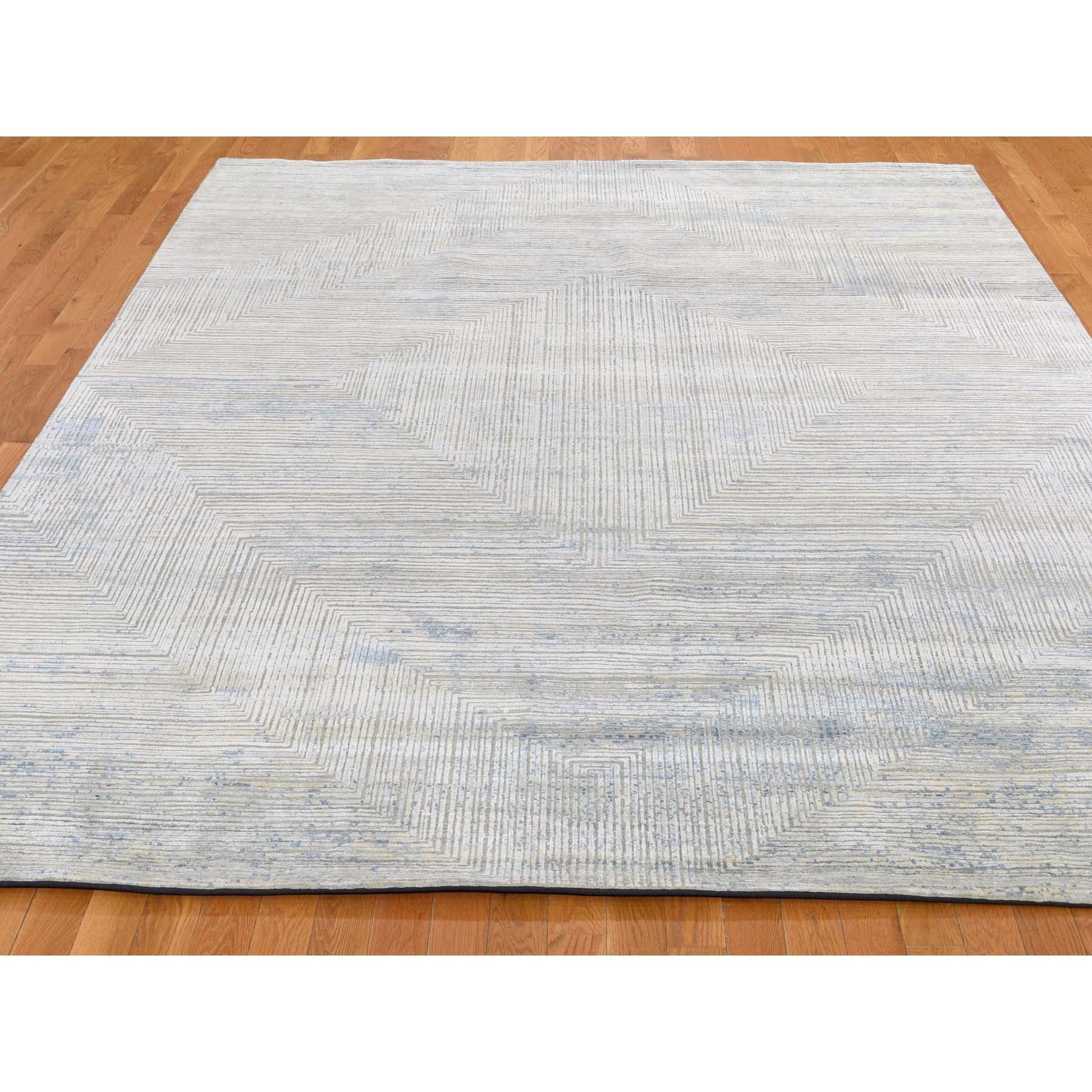 8-2 x10-3  DIAMOND MAZE Ivory Silk With Textured Wool Hand Knotted Oriental Rug 