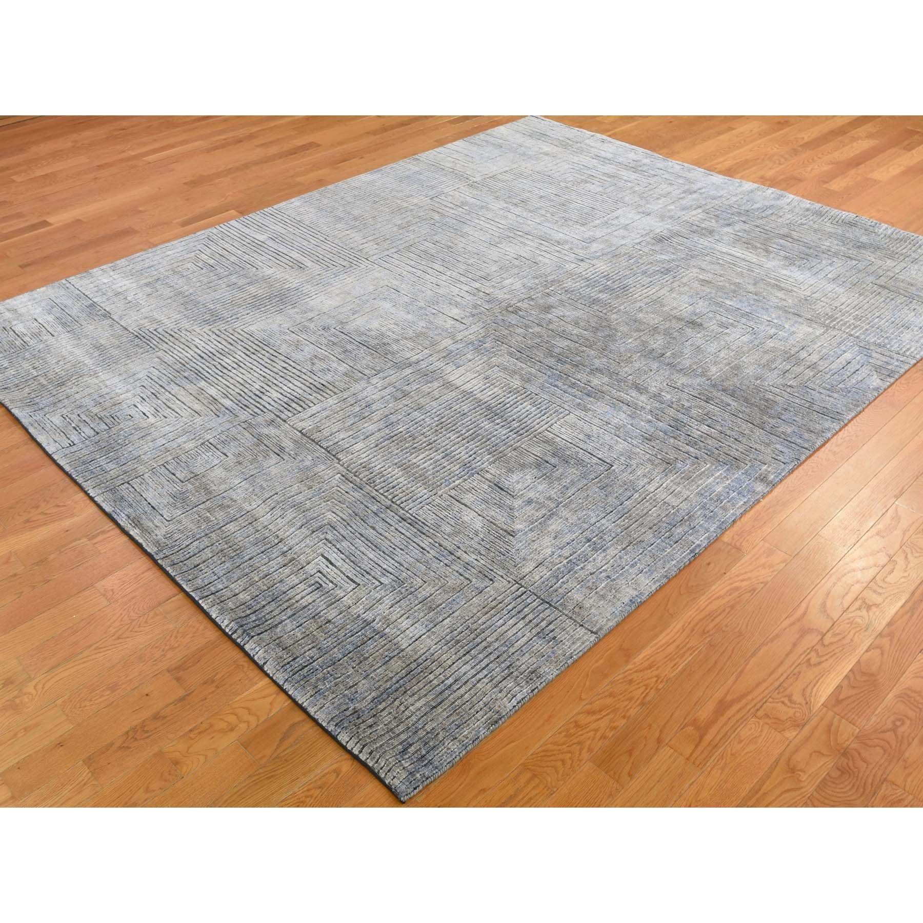 7-10 x9-10  Gray Silk With Textured Wool Maze Design Hand Knotted Oriental Rug 