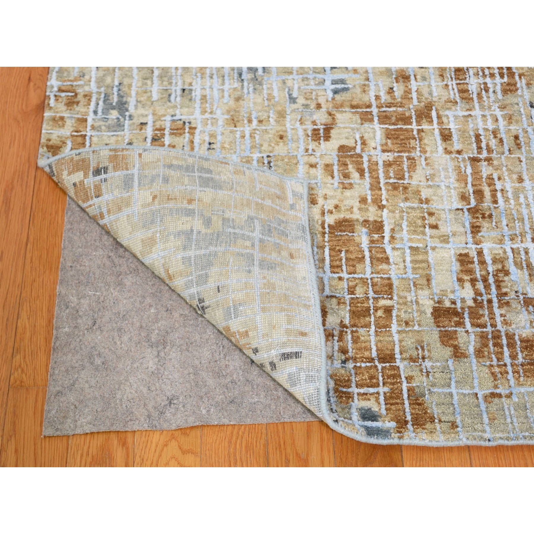 9-x12- Beige Abstract Design Wool and Silk Tight Knot Hand Knotted Oriental Rug 