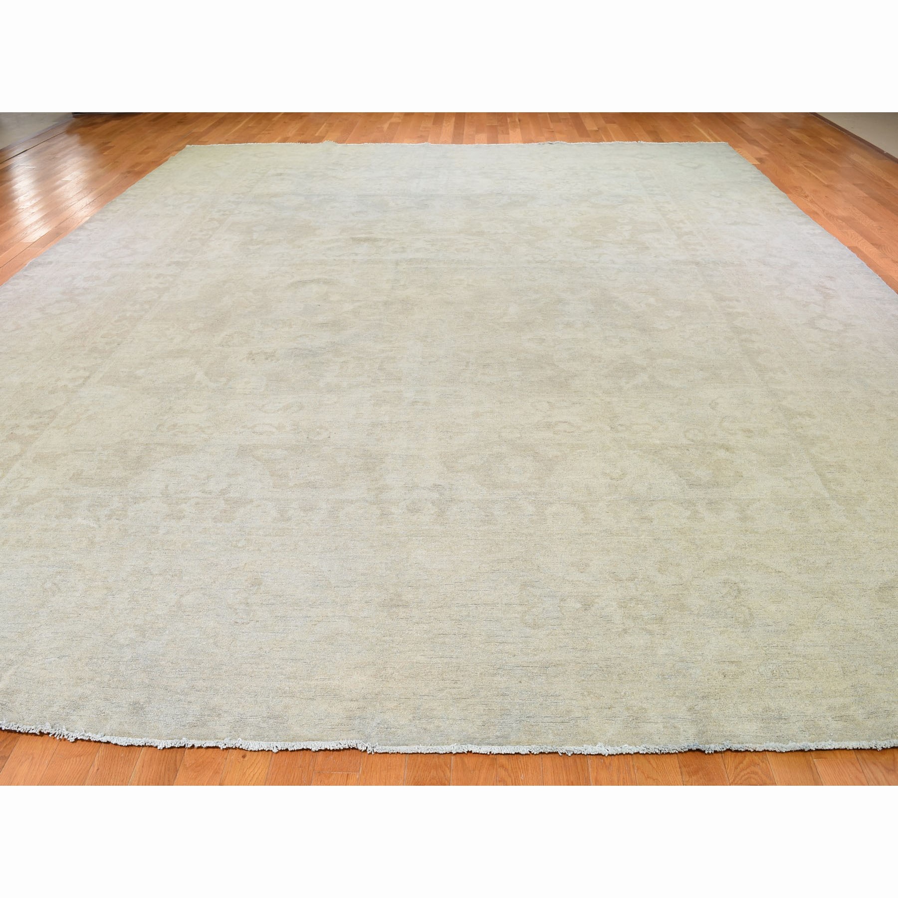 12-6 x15-4  Oversize White Wash Peshawar Hand Knotted Pure Wool Oriental Rug 