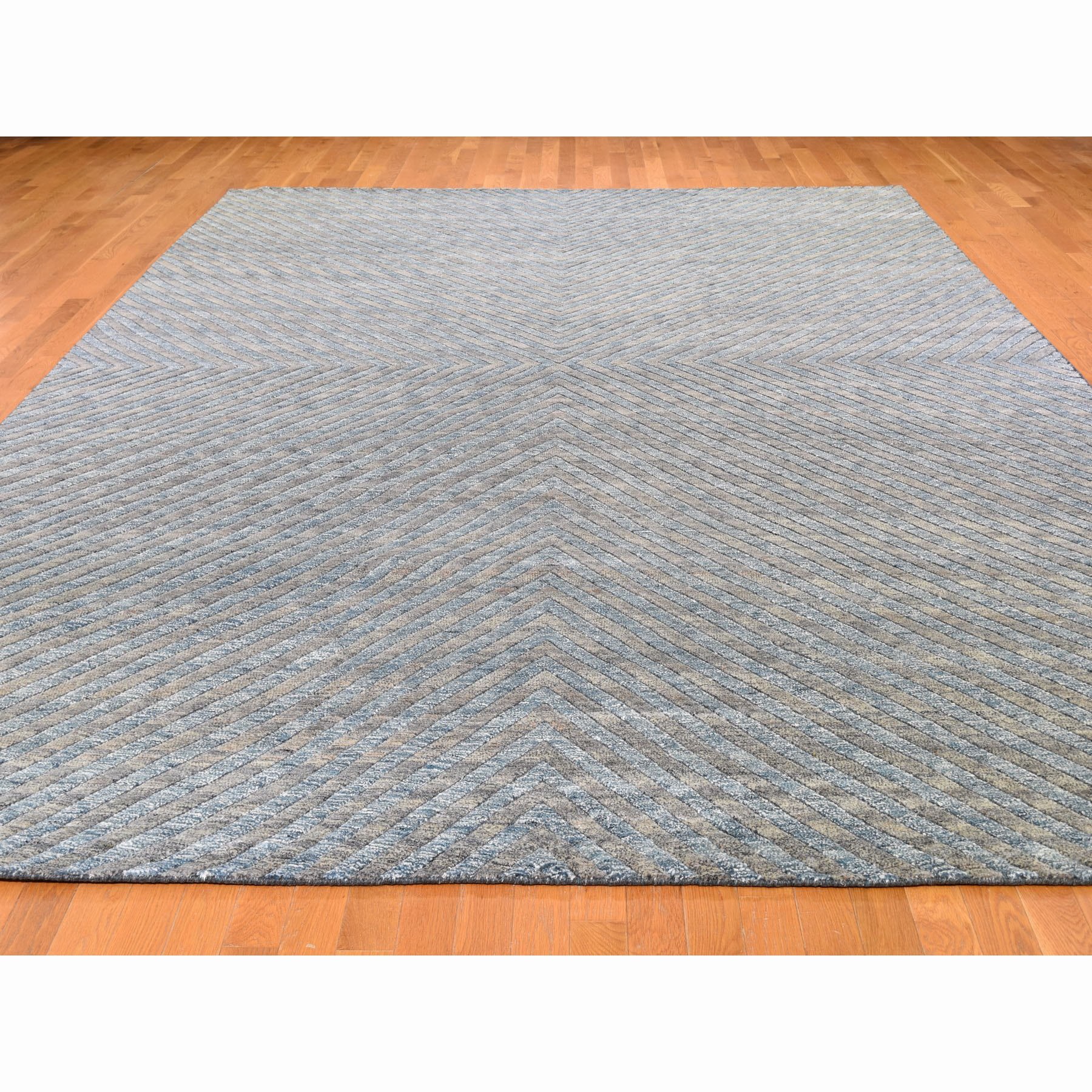 9-10 x13-10  Blue Pure Wool Geometric Design Hand Knotted Thick And Plush Modern Oriental Rug 