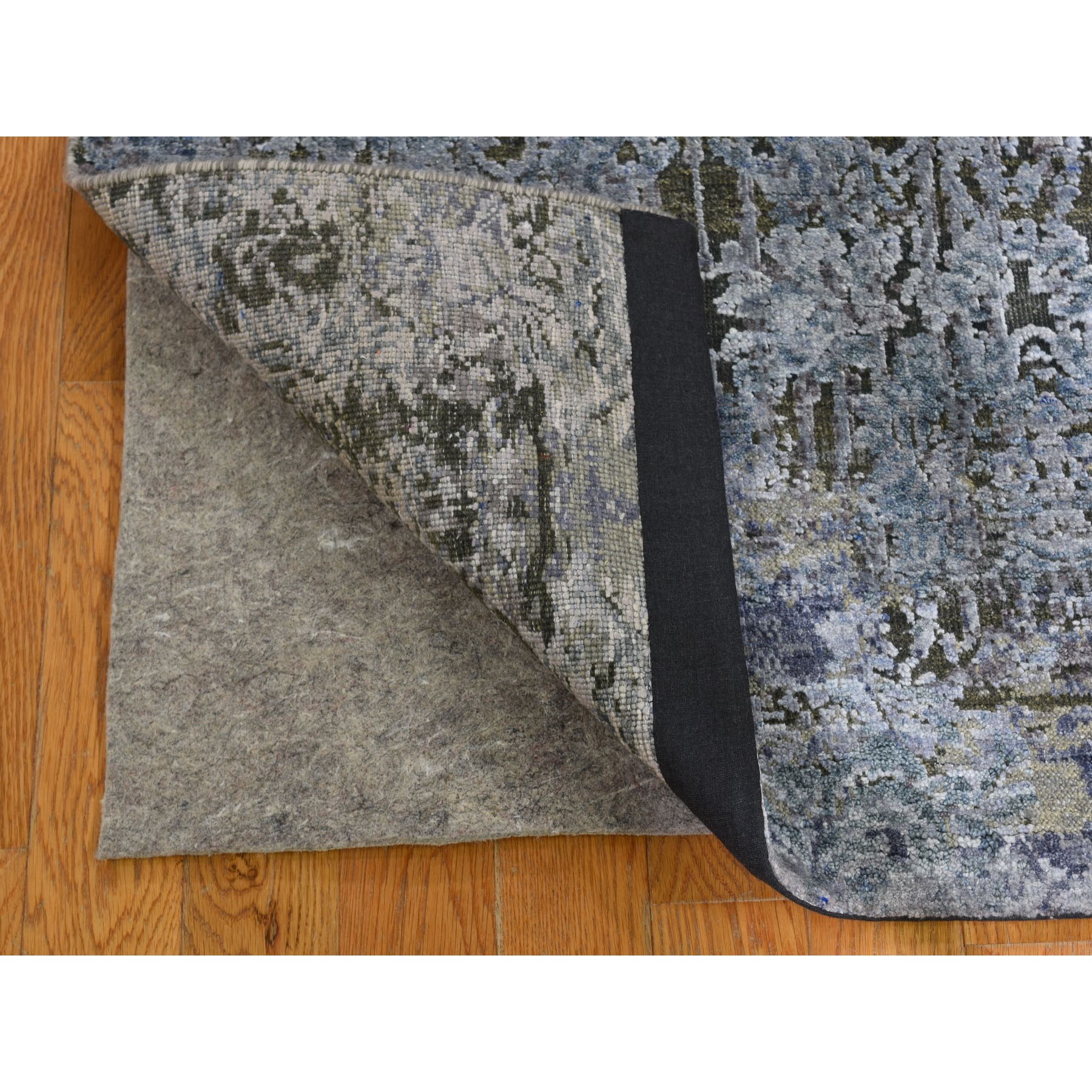 2-6 x10- Gray Silk With Textured Wool Hand Knotted Modern Runner Oriental Rug 