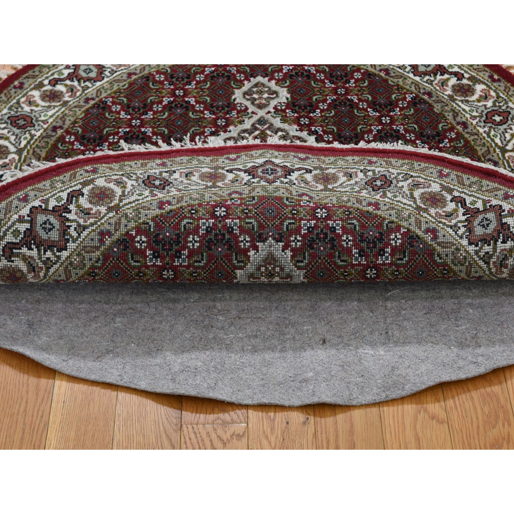 3-5 x3-5  Round Red Tabriz Mahi Wool and Silk Hand Knotted Oriental Rug 