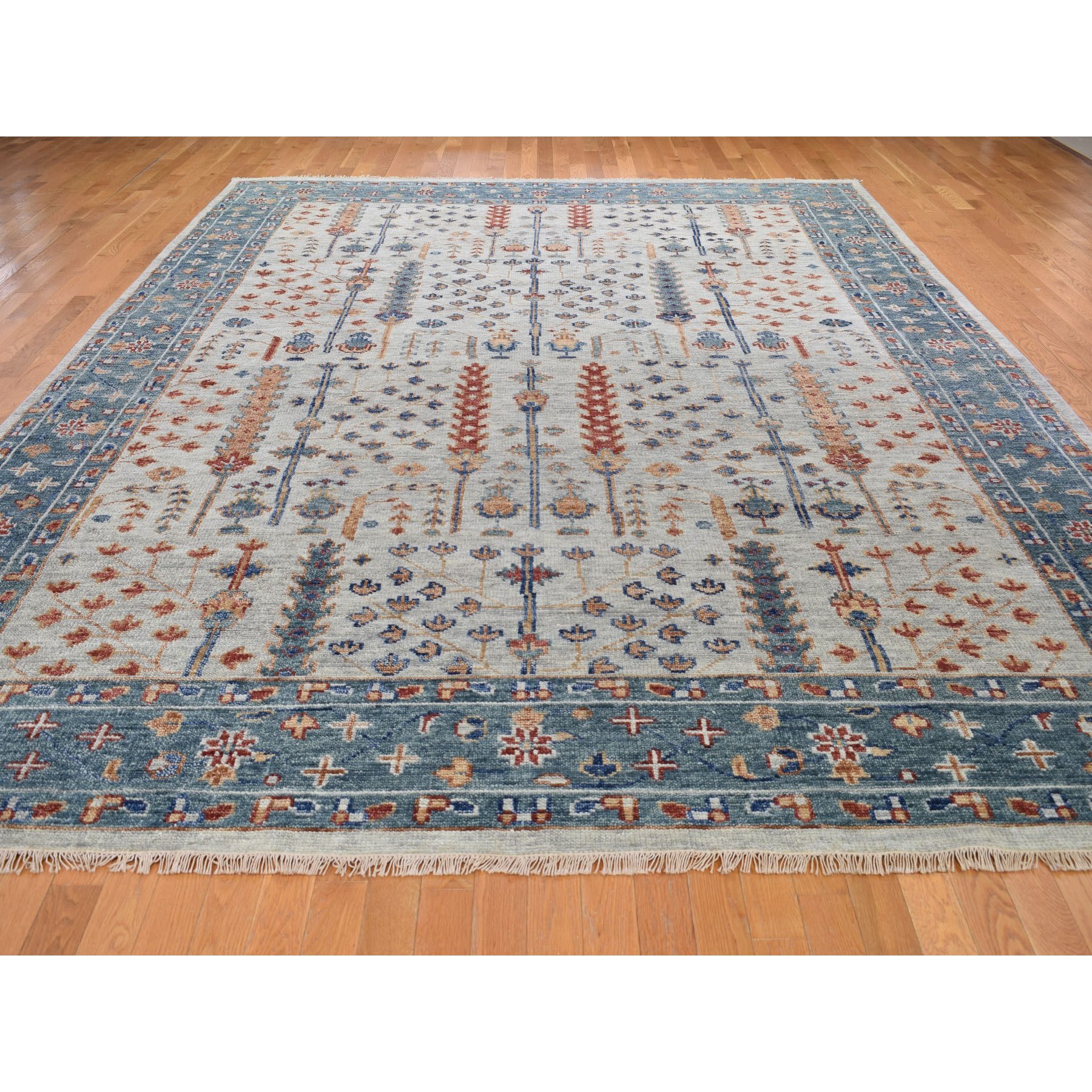 10-x13-10  Supple Collection With Tree Design Soft wool Hand Knotted Oriental Rug 