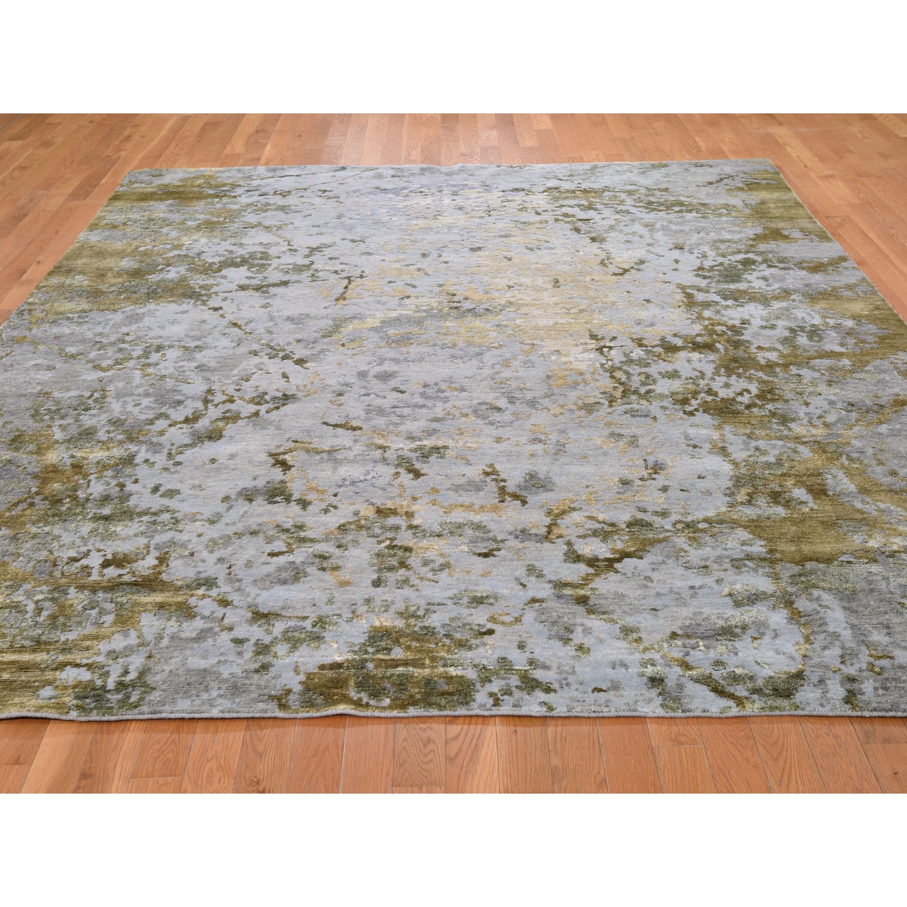 8-3 x9-10  Abstract Design Hi-Low Pile Wool And Silk Hand Knotted Oriental Rug 