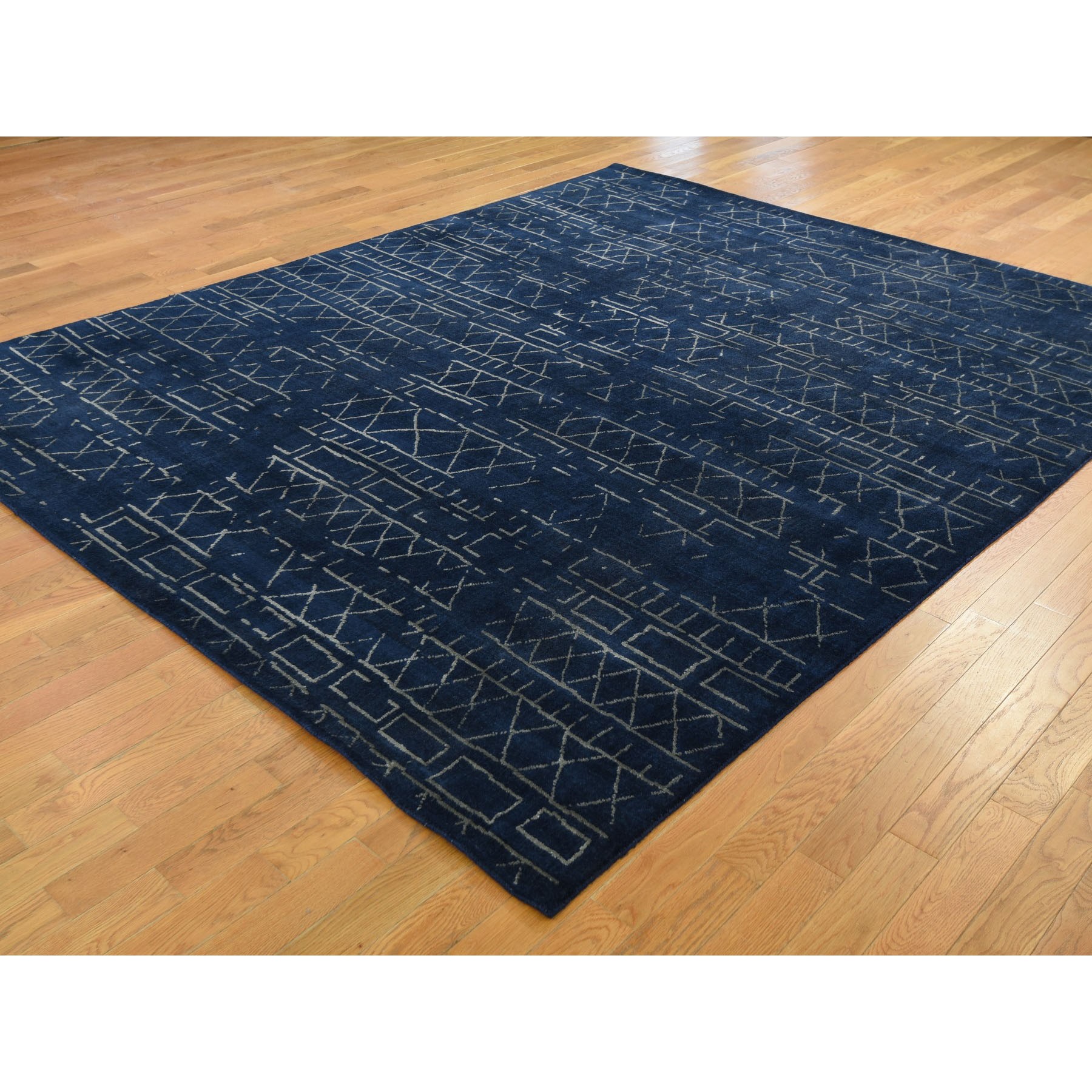 8-x10- Navy Blue Wool And Silk Modern Hand Loomed Oriental Rug   