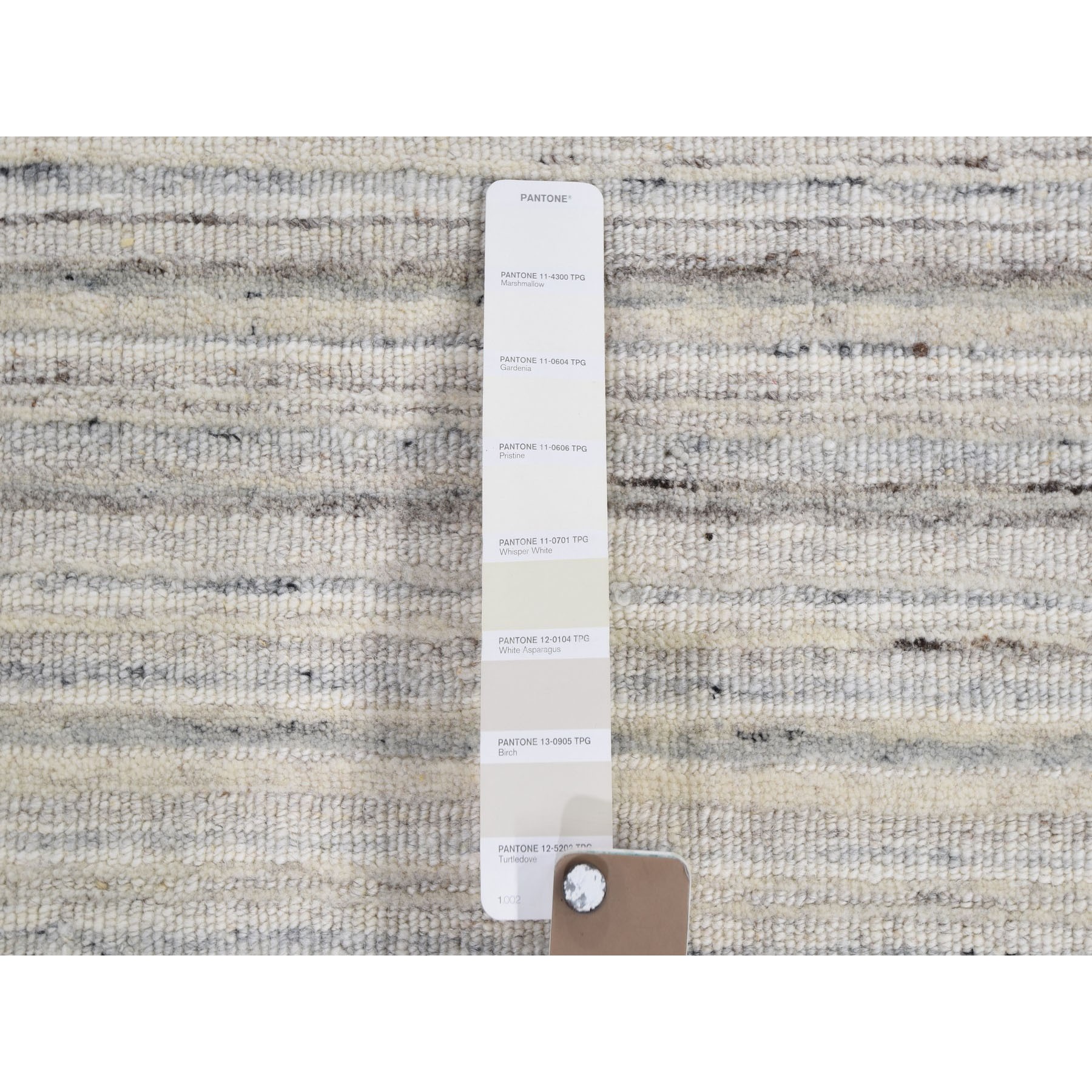 10-4 x14- Ivory Hand Loomed Pure Wool Plain Modern Oriental Rug 