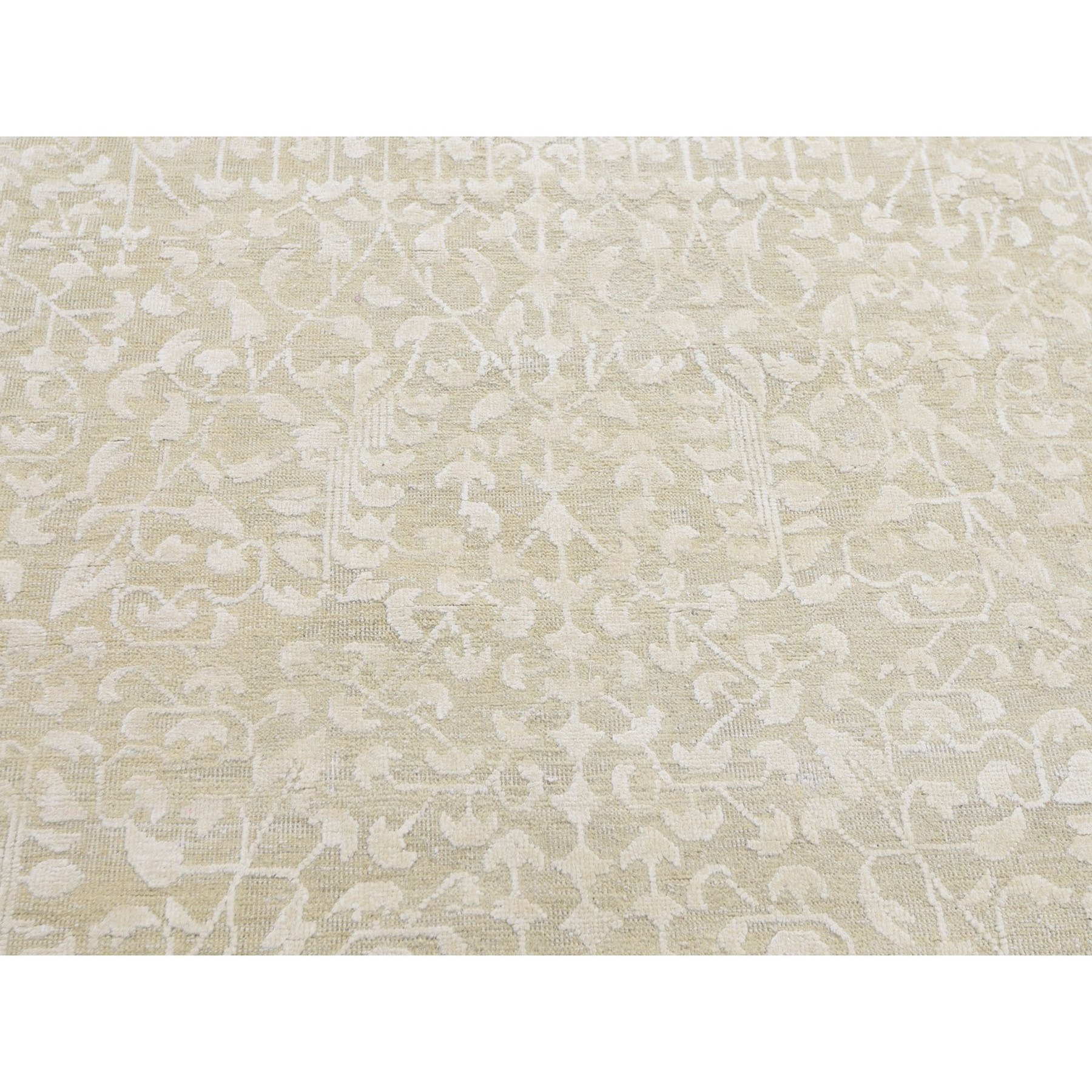 9-9 x14- Hand knotted Tone on Tone Pure Silk with Textured Wool Oriental Rug 