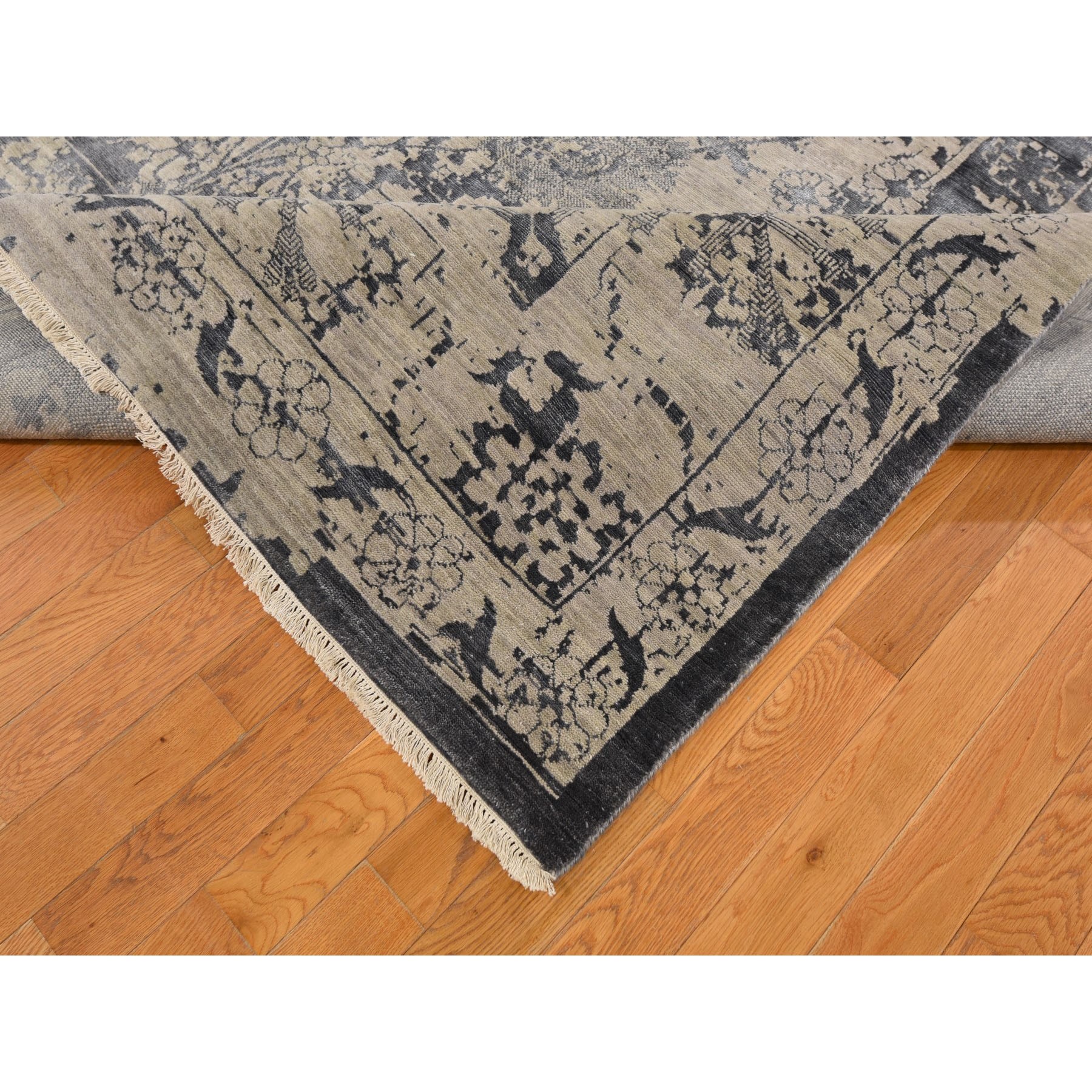 9-1 x12- Gray Wool And Silk Transitional Erased Persian Design Hand Knotted Oriental Rug 