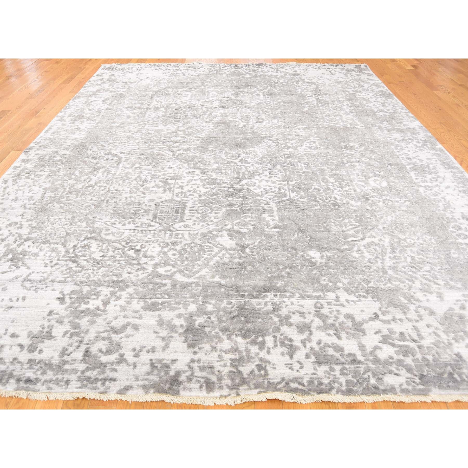 10-x14- Hand Knotted Wool and Pure Silk Broken Persian Design Oriental Rug 