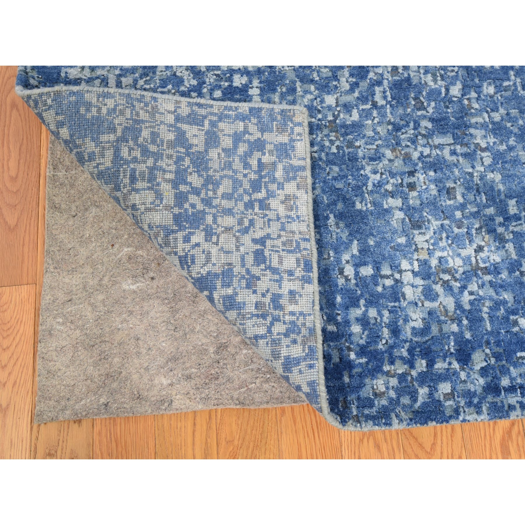10-x14- Pure Silk With Textured Wool Dissipating Design Hand Knotted Oriental Rug 