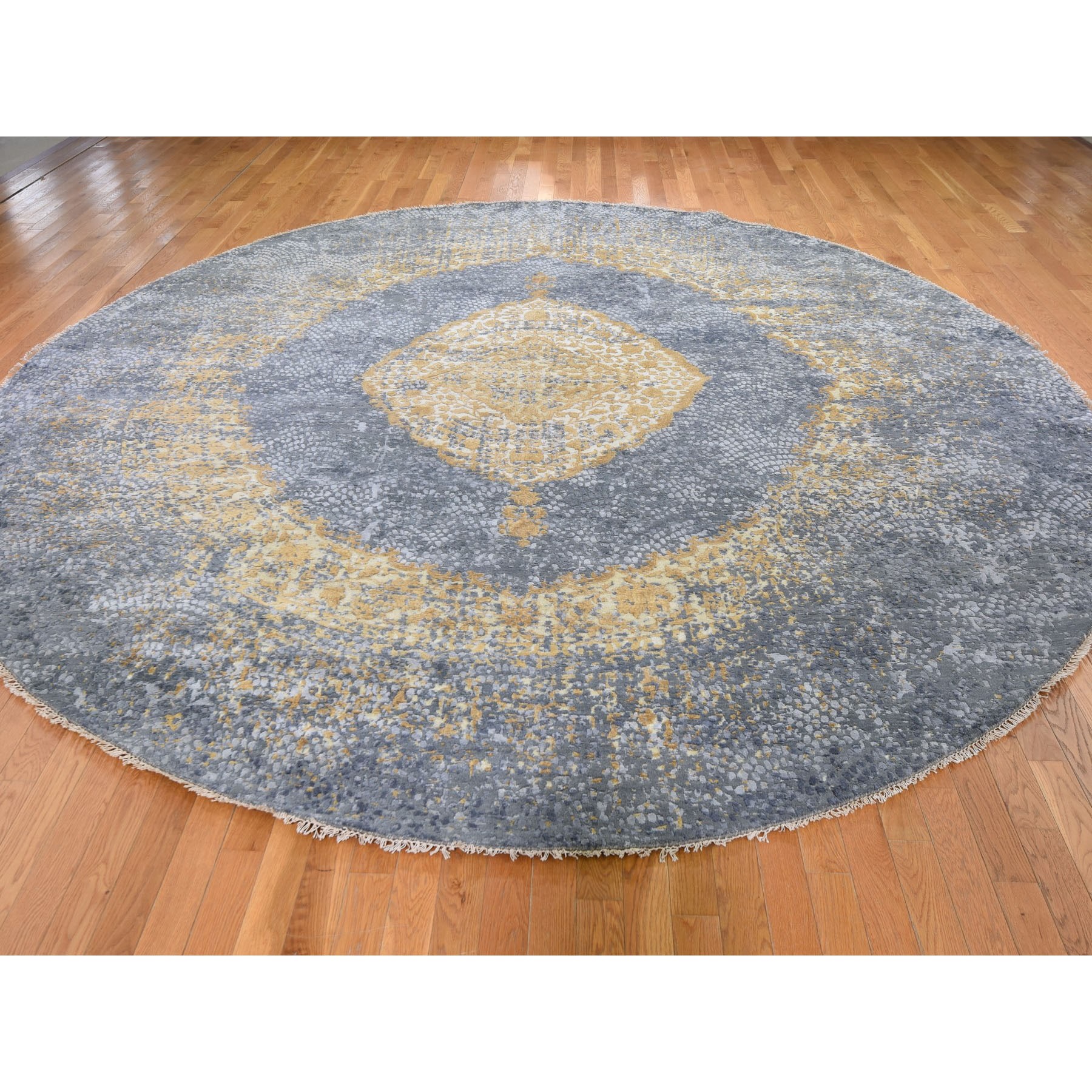 11-10 x11-10  Round Gold Persian Design Wool And Pure Silk Hand Knotted Oriental Rug 