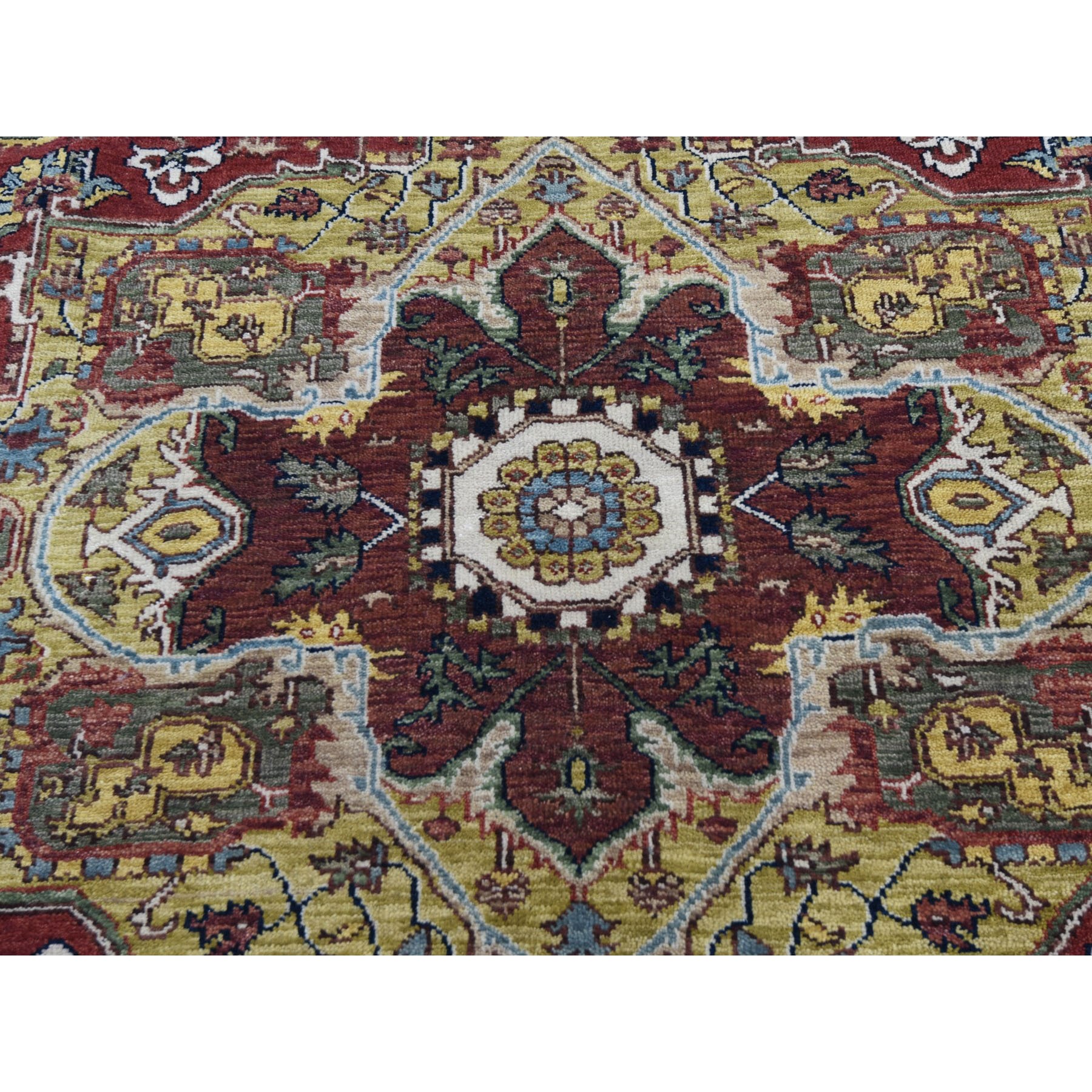 7-9 x7-9  Round Red Heriz Revival Pure Wool Hand Knotted Oriental Rug 