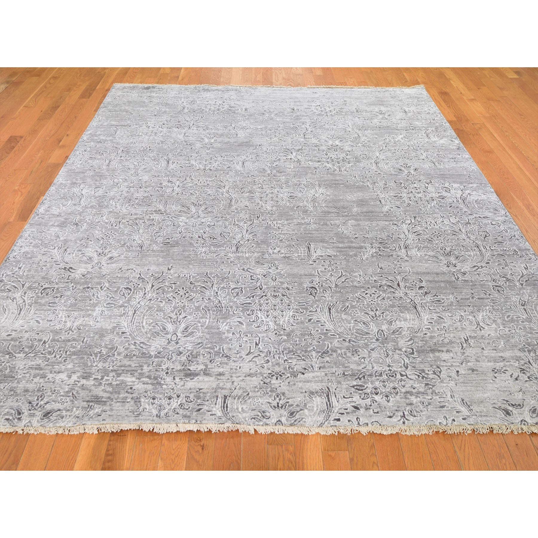 7-10 X10- Gray Damask Tone On Tone Wool and Silk Hand Knotted Oriental Rug 