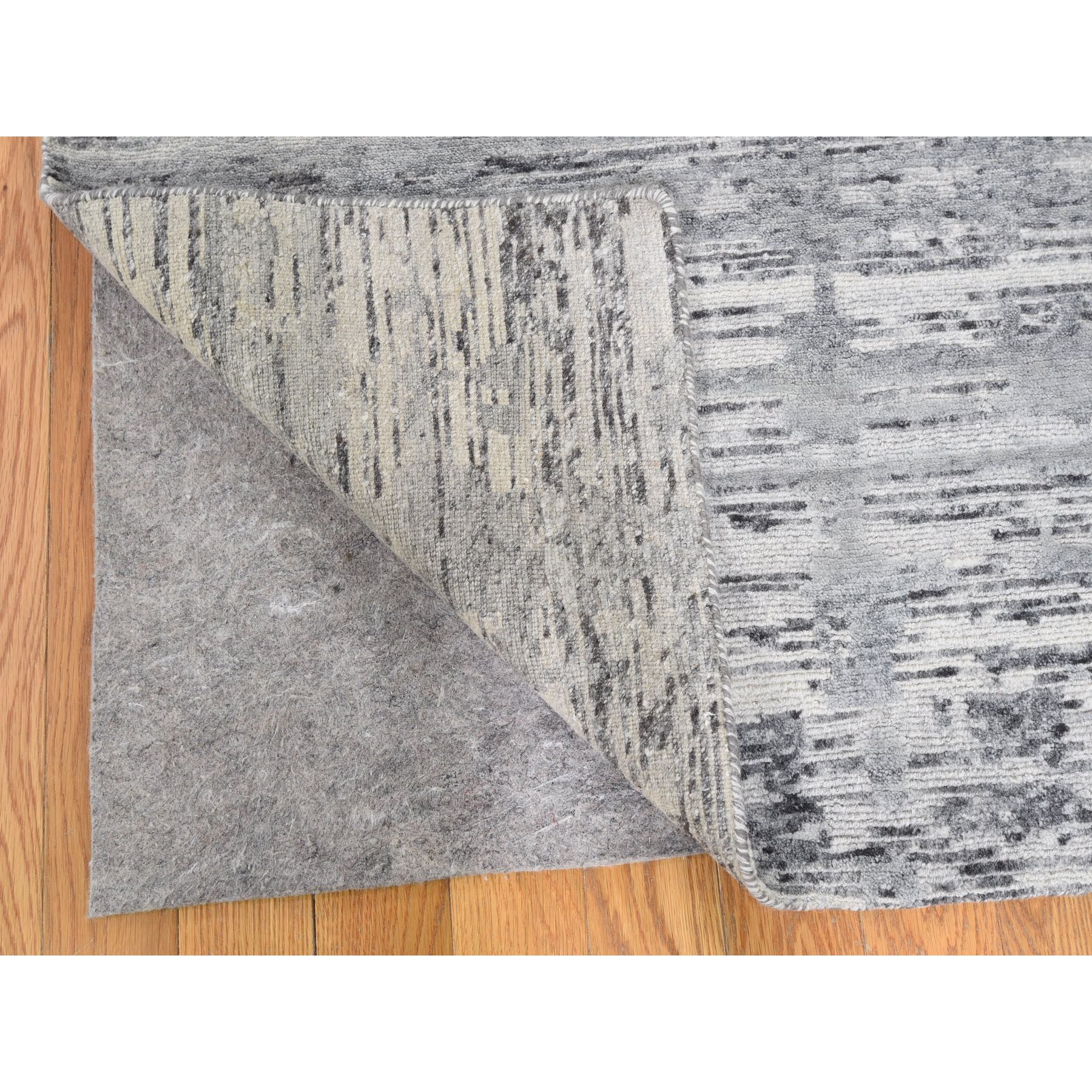 6-1 x9-1  Gray Hand Spun Undyed Natural Wool Modern Hand-Knotted Oriental Rug 