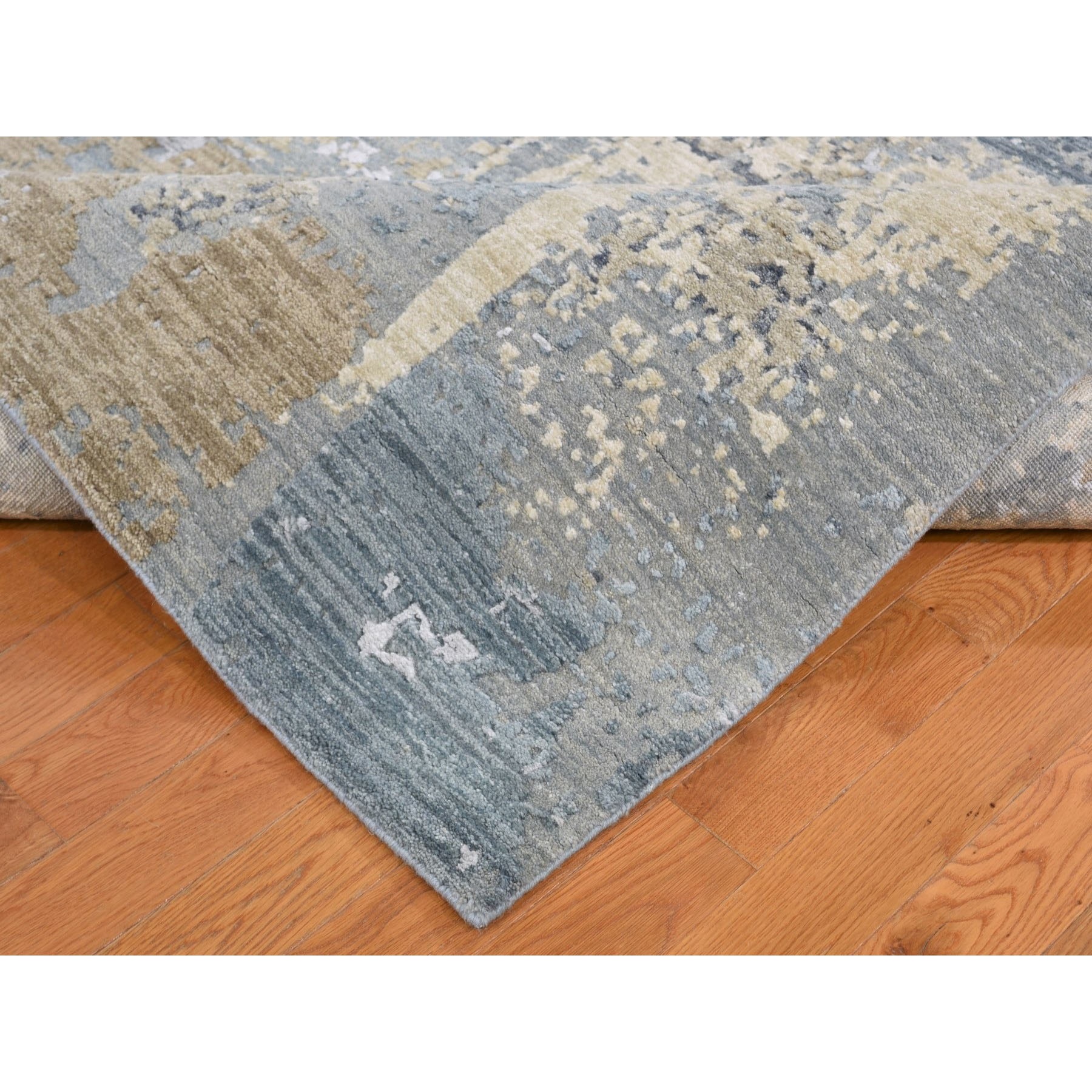 8-x10-4  Gray Abstract Design Wool And Silk Denser Weave Hand Knotted Modern Rug 