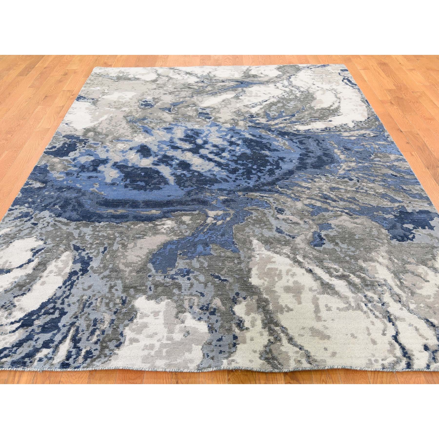 6-x9- Abstract Design Wool and Silk Hi-low Pile Hand Knotted Oriental Rug 