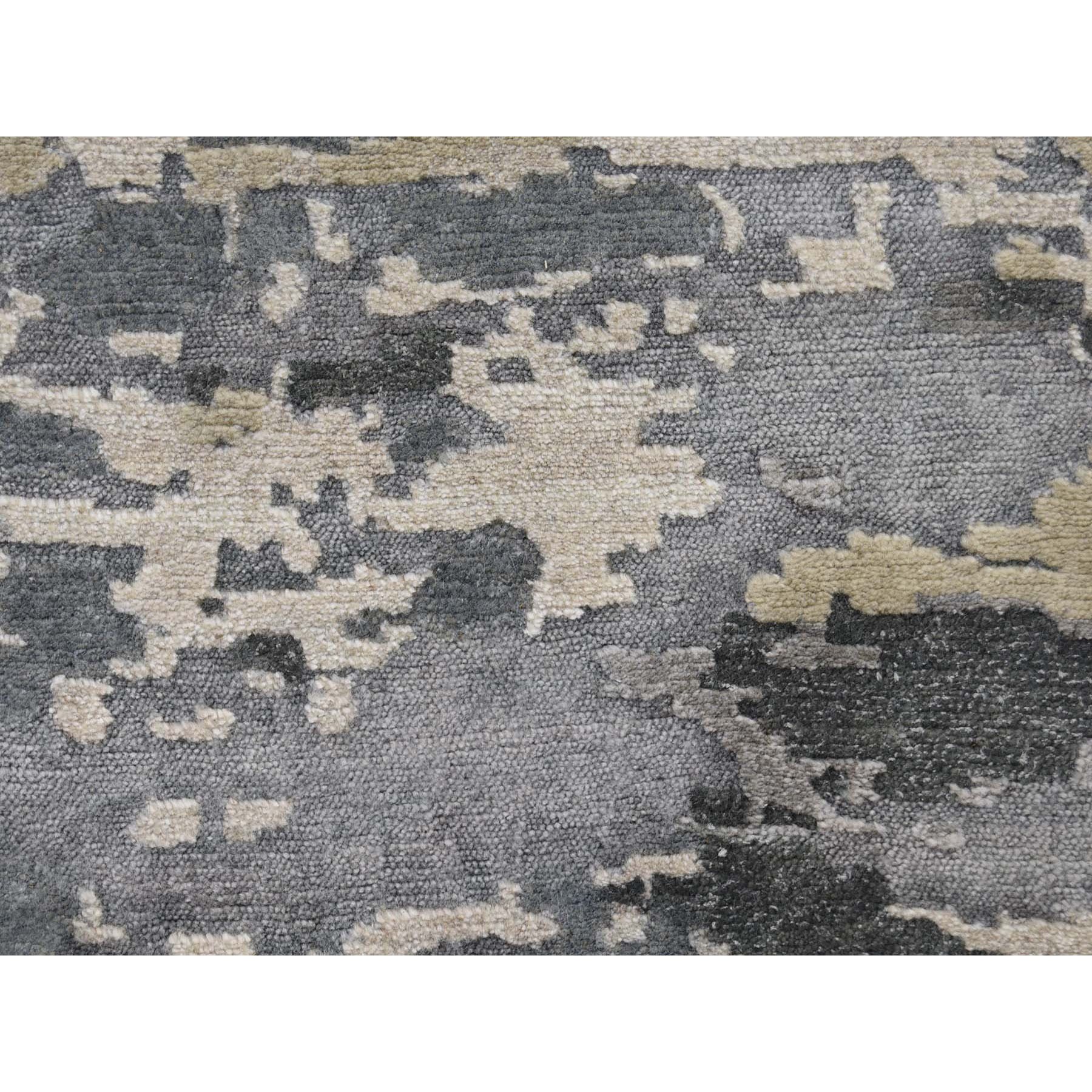 8-1 x10- Hi-Low Pile Abstract Design Wool And Silk Hand-Knotted Oriental Rug 