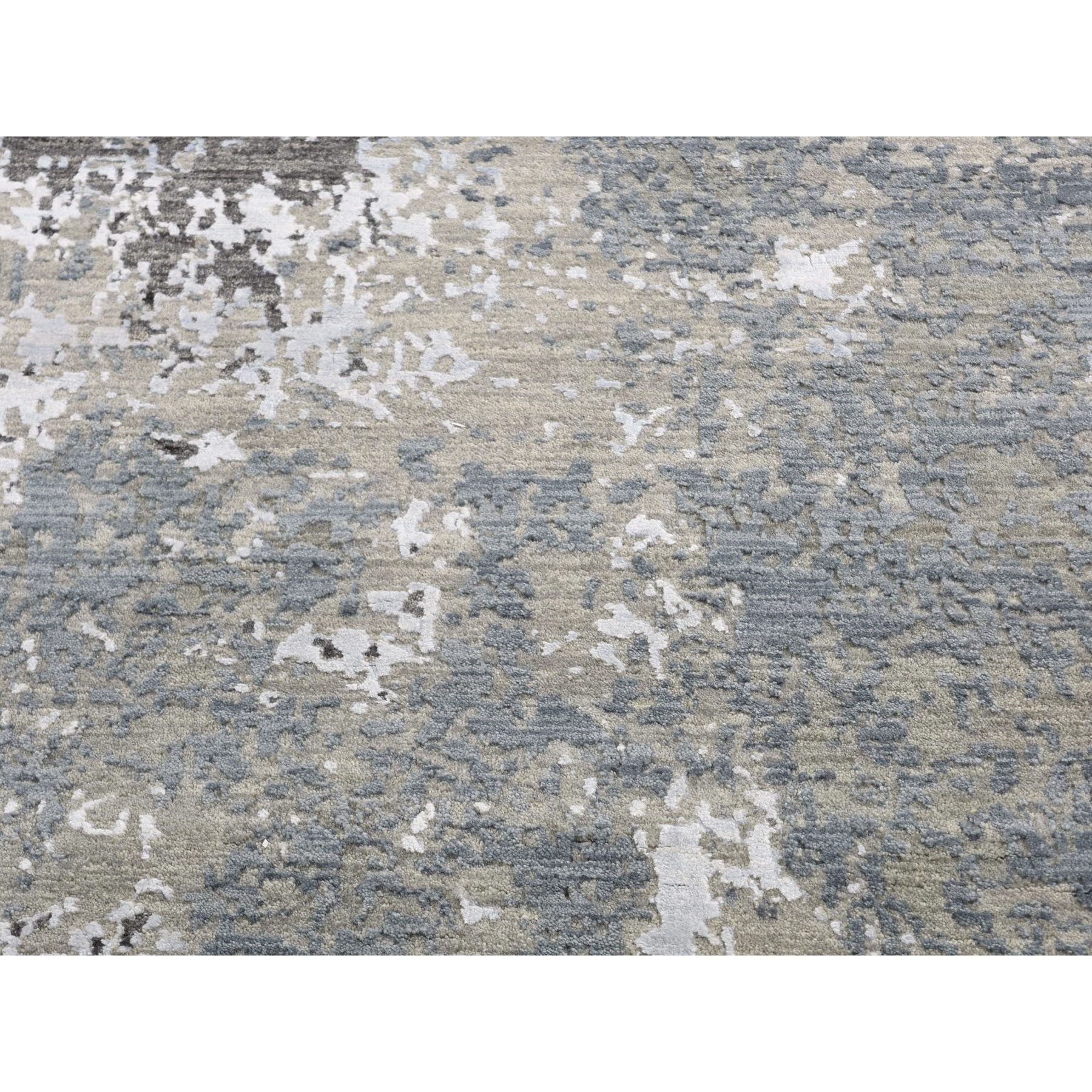 9-x12-1  Gray Hi-Low Pile Abstract Design Wool And Silk Hand Knotted Oriental Rug 