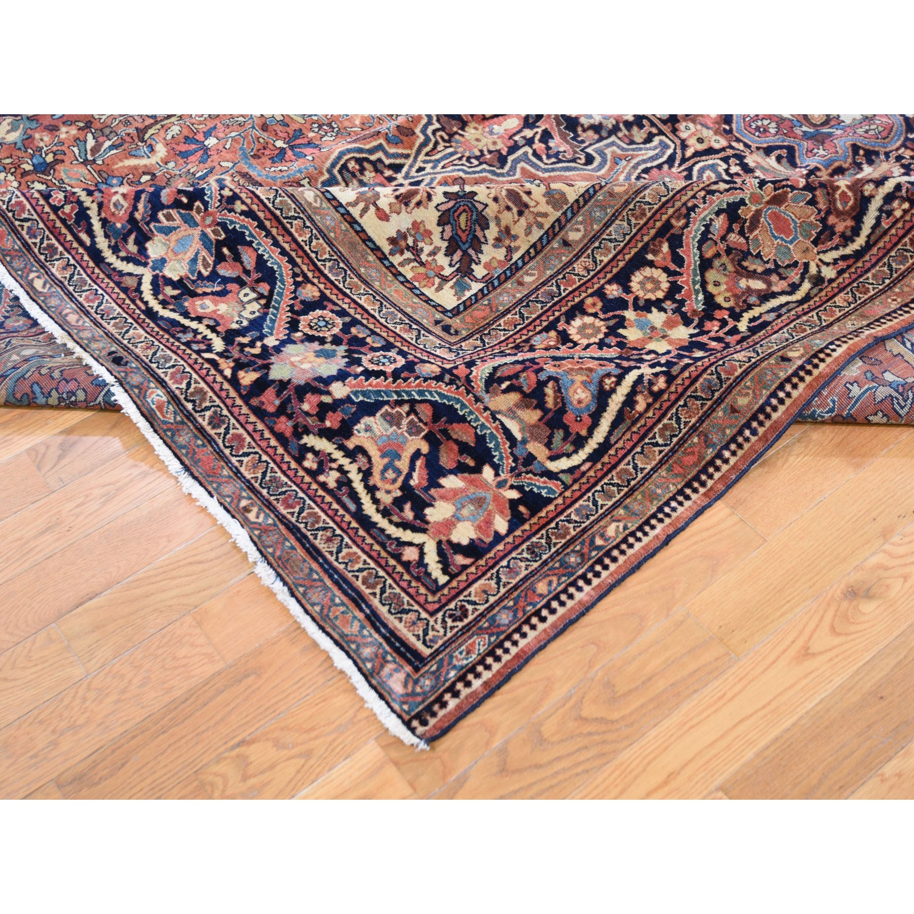8-9 x12-6  Red Antique Persian Sarouk Fereghan  Evern Wear, Soft Hand Knotted Oriental Rug 
