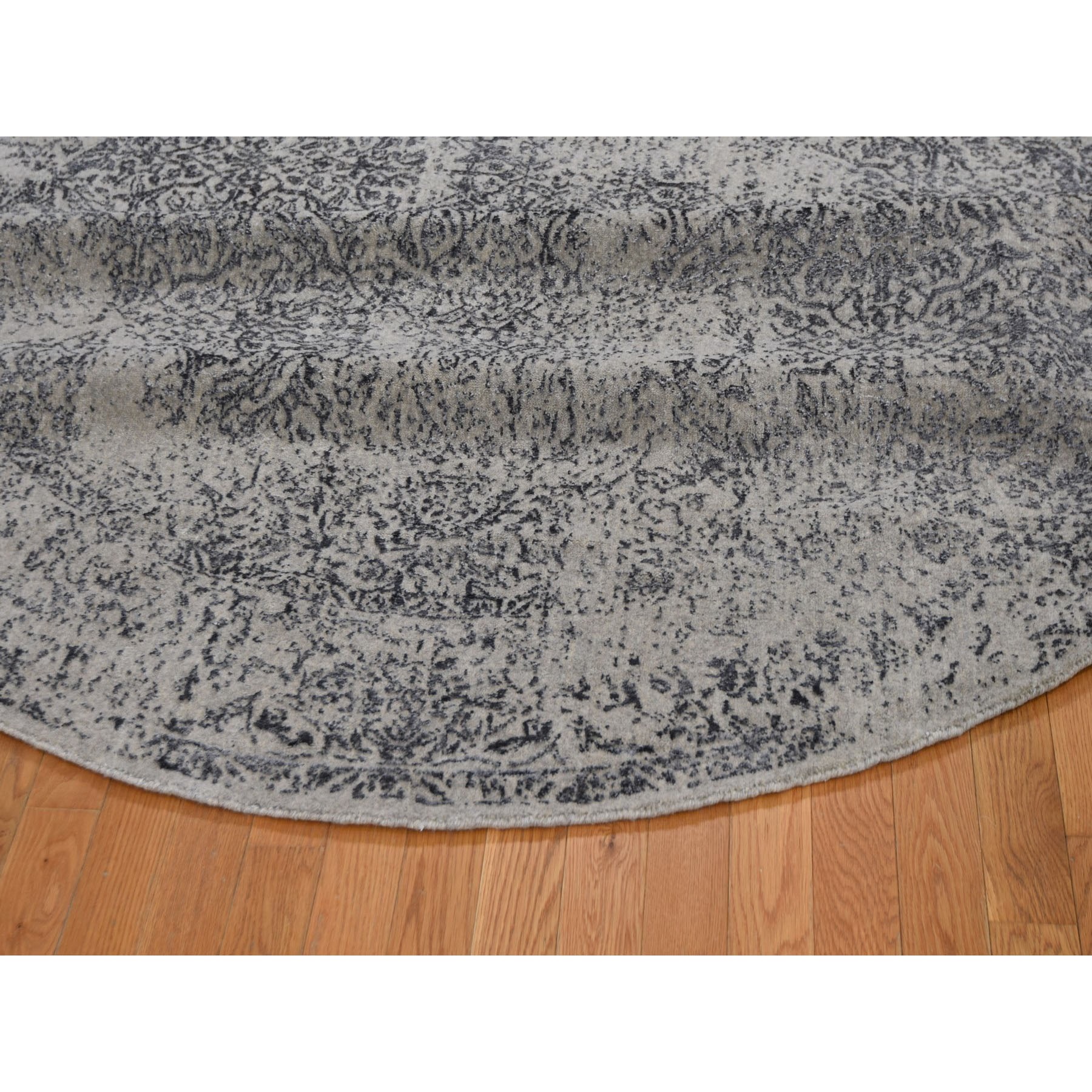 7-10 x7-10  Round Fine jacquard Hand Loomed Erased Design Wool And Silk Oriental Rug 