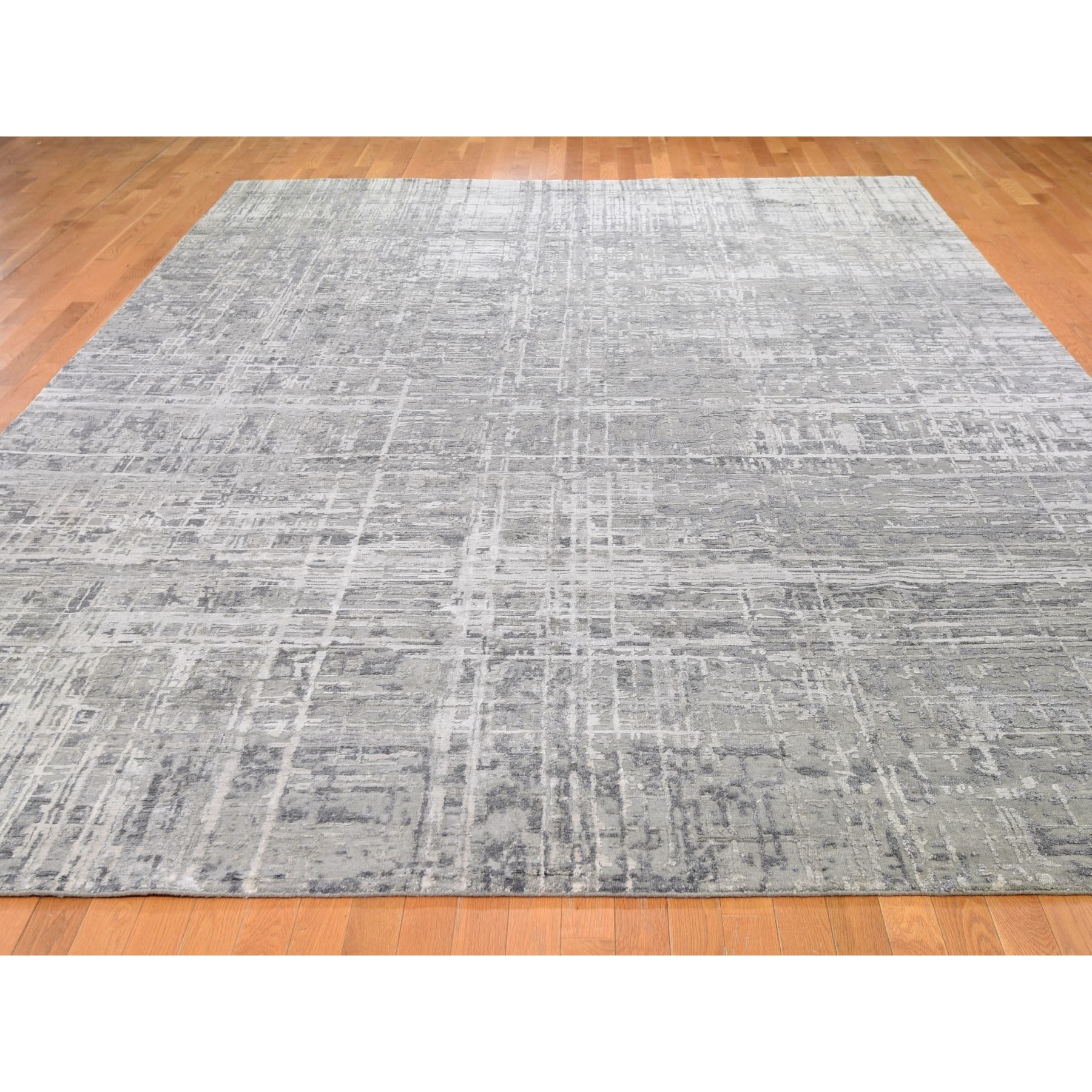10-2 x13-10  Gray Wool And Silk Abstract Design Hand knotted Oriental Rug 