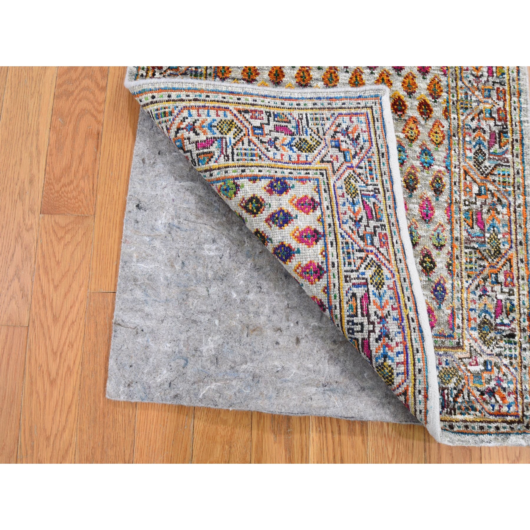 2-2 x3-1  Colorful Wool And Sari Silk Sarouk Mir Design Hand Knotted Oriental Rug 