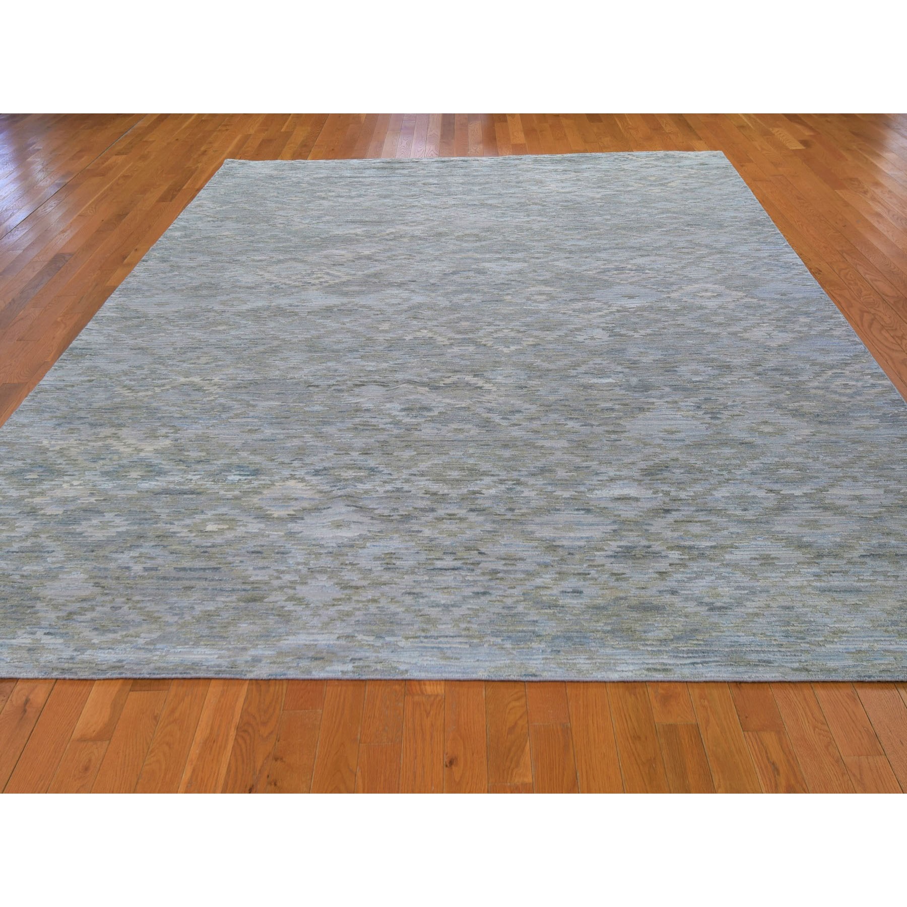 9-x11-9  Pure Silk Pastel Collection Hand Knotted Modern Oriental Rug 