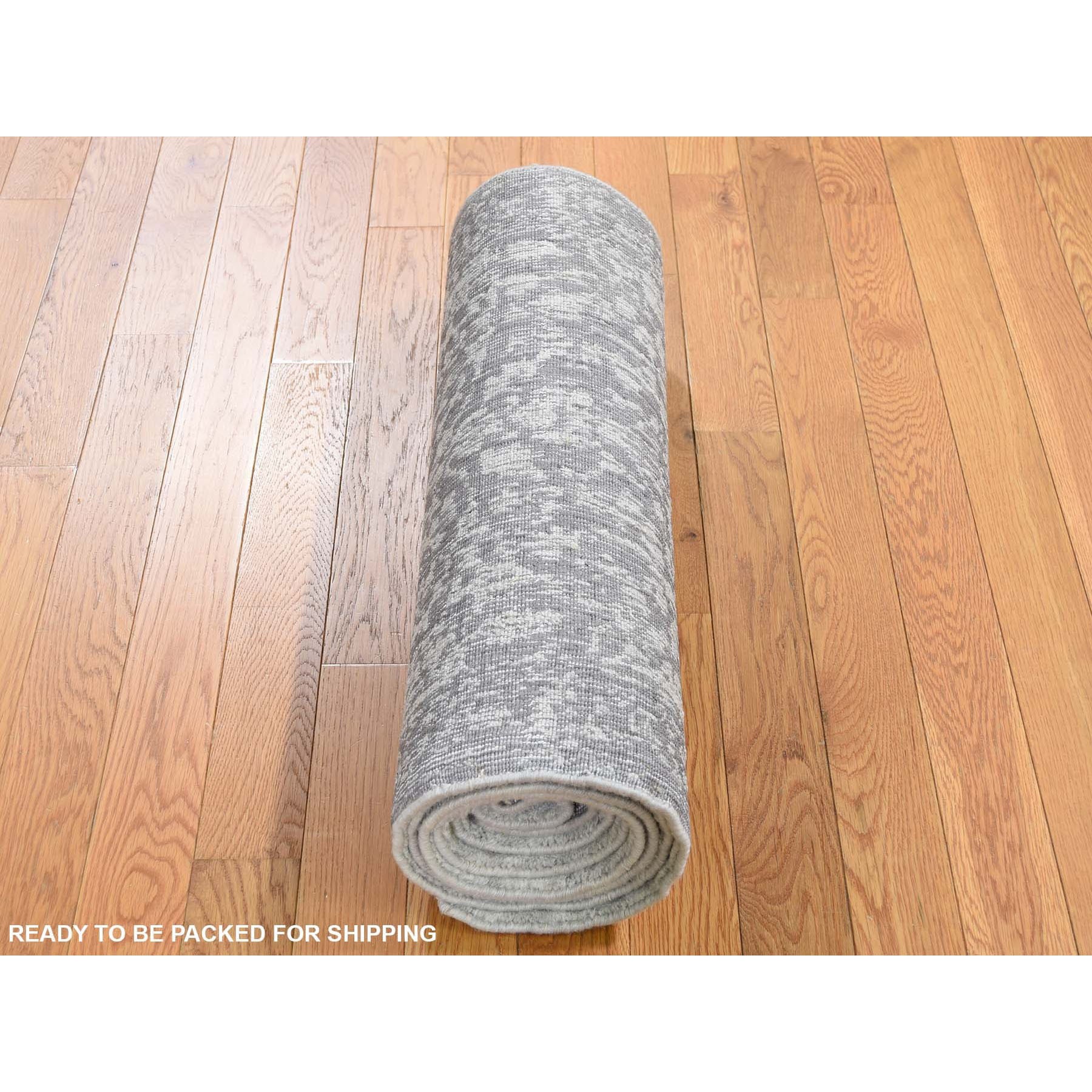 2-5 x10-  Jacquard Hand-Loomed Gray Broken Cypress Tree Design Silken Thick And Plush Runner Oriental Rug 