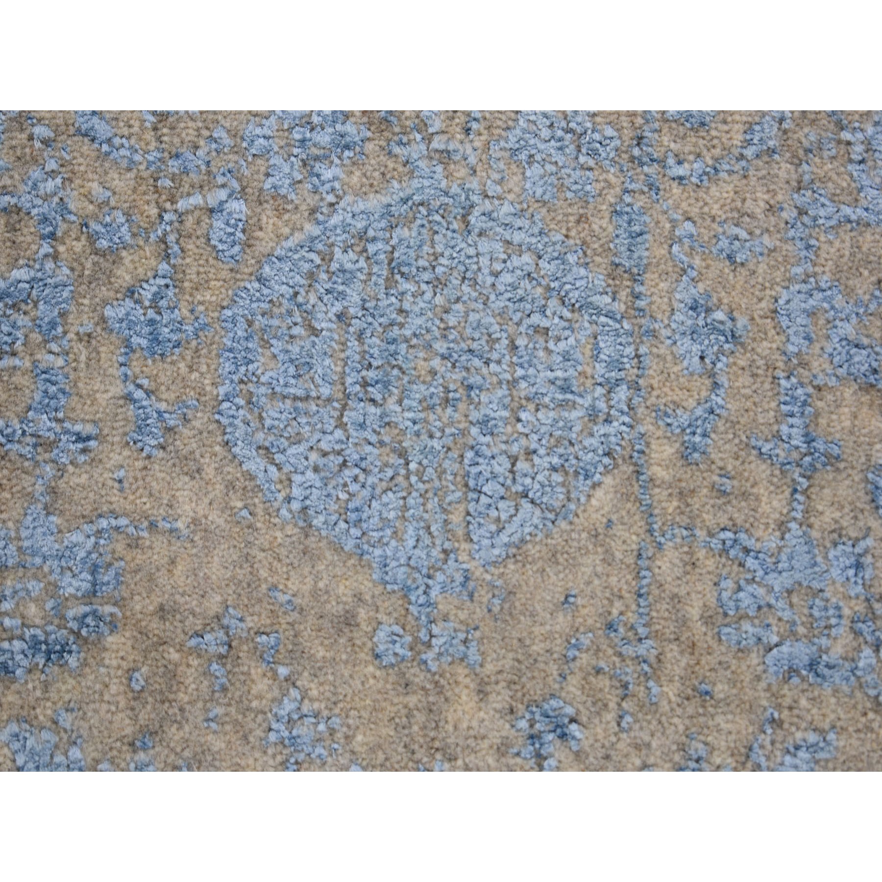 7-9 x7-9  Blue Jacquard Hand Loomed Wool and Art Silk Pomegranate Design Round Oriental Rug 