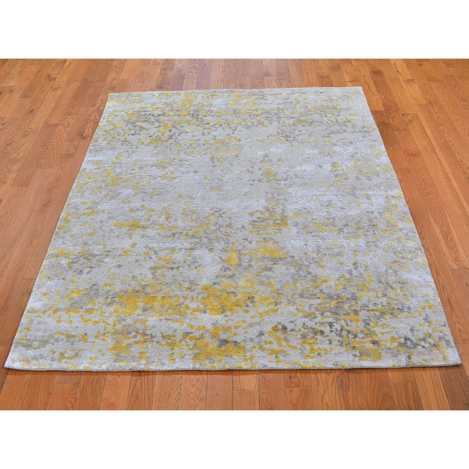 5-x6-10  Gold Hi-Lo Pile Abstract Design Wool & Silk Hand Knotted Oriental Rug 