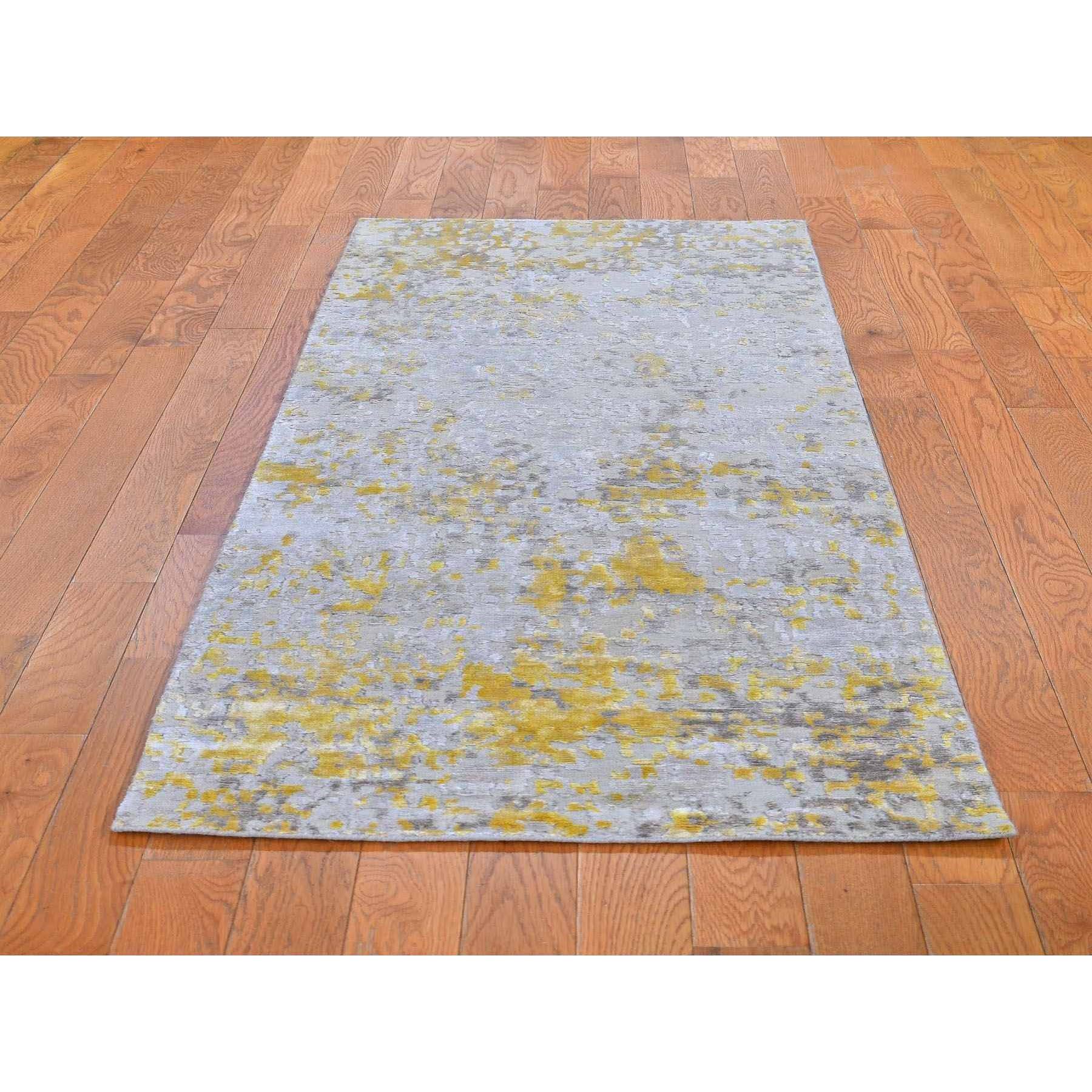 2-6 x9-9  Gold Hi-Lo Pile Abstract Design Wool And Silk Runner Hand Knotted Oriental Rug 