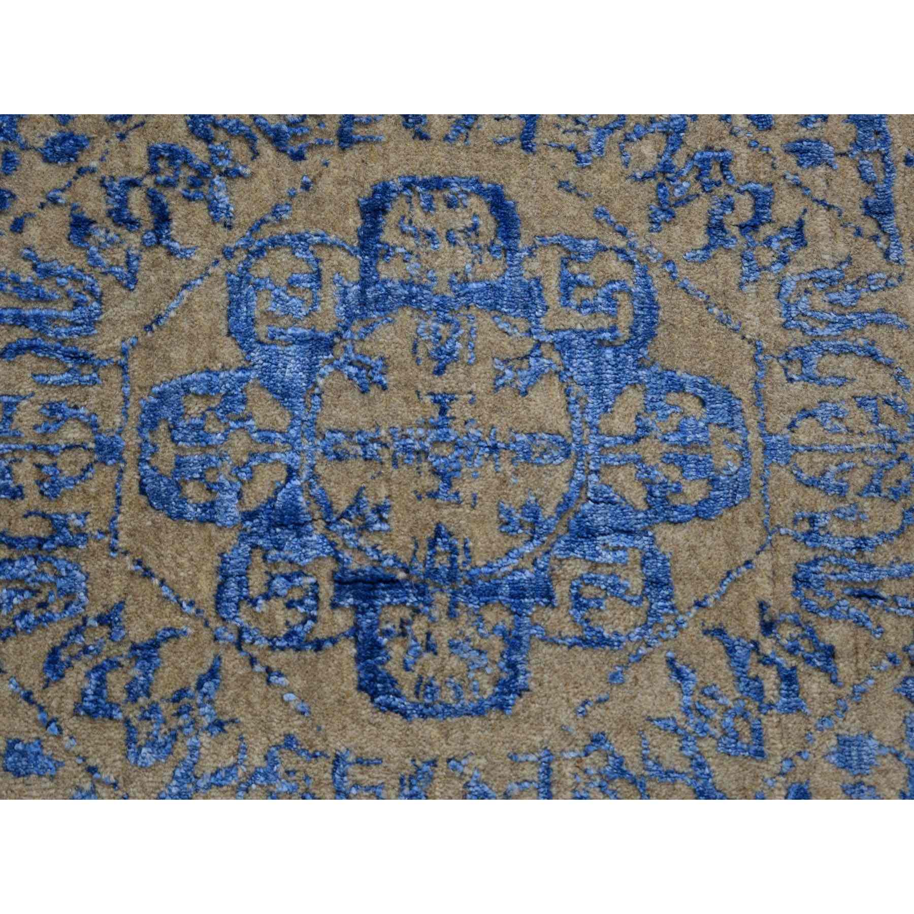 7-9 x7-9   Round Blue Fine jacquard Mamluk Design Hand loomed Wool And Art Silk Oriental Rug 