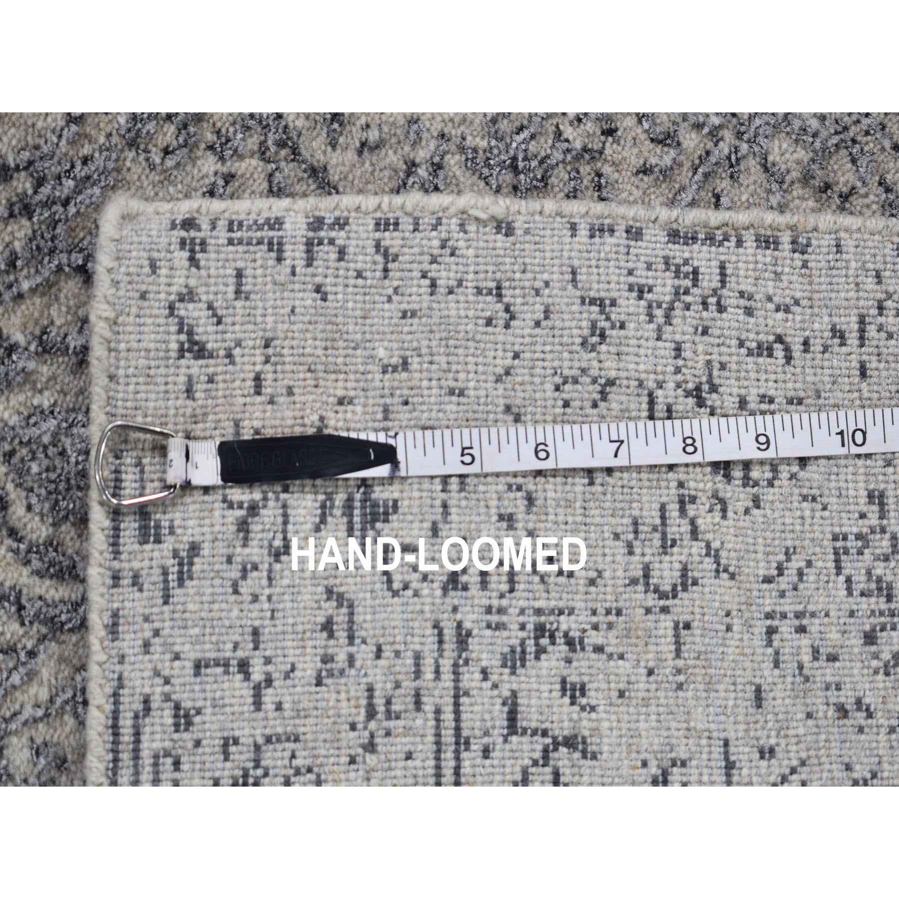 2-5 x6-1  Fine jacquard Hand Loomed Erased Design Wool And Art Silk Runner Oriental Rug 