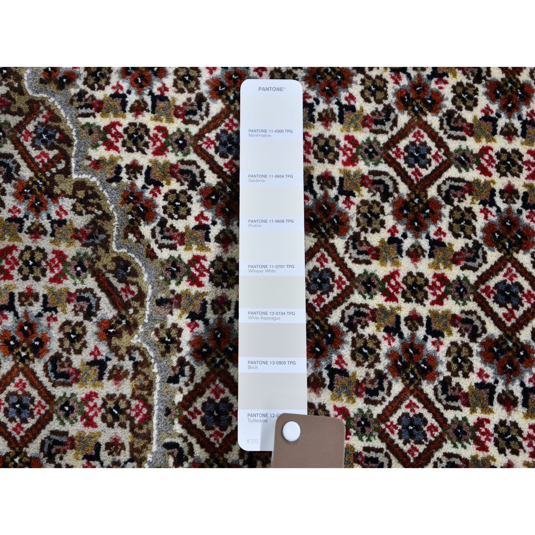 5-2 x5-2  Ivory Round Wool And Silk Tabriz Mahi Design Hand Knotted Oriental Rug 