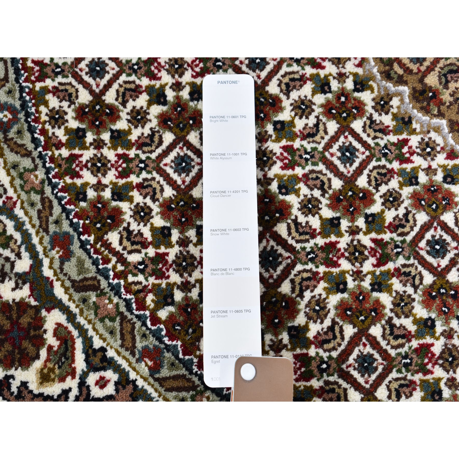 4-x4- Ivory Round Wool And Silk Tabriz Mahi Design Hand Knotted Oriental Rug 