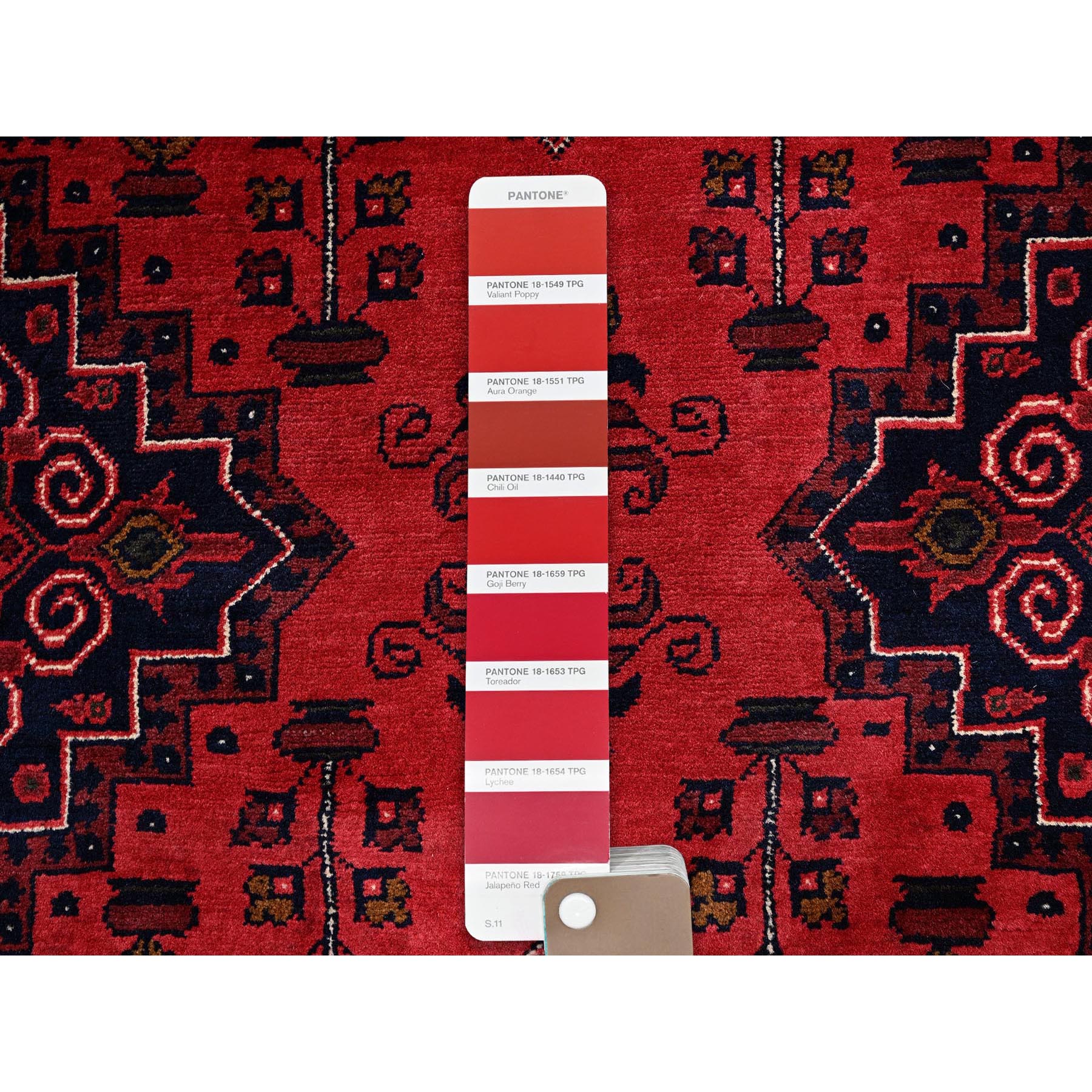 5'3"x7' Scarlet Red, Afghan Khamyab with Geometric Medallions Design, Hand Knotted, 100% Wool, Natural Dyes, Oriental Rug Sh659