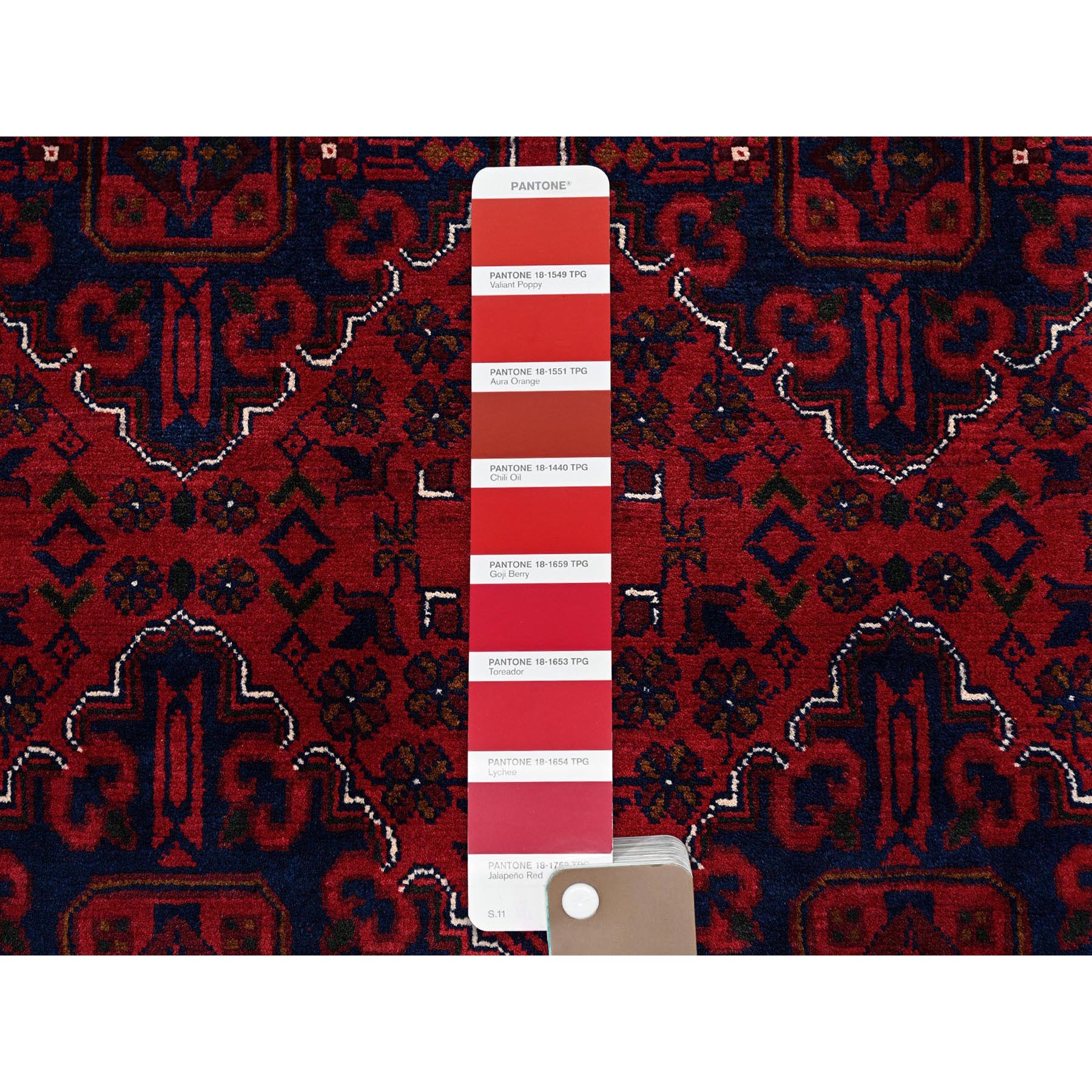 5'x7' Chili Red, Afghan Khamyab with Geometric Medallions Design, Pure Wool, Vegetable Dyes, Hand Knotted, Oriental Rug Sh661