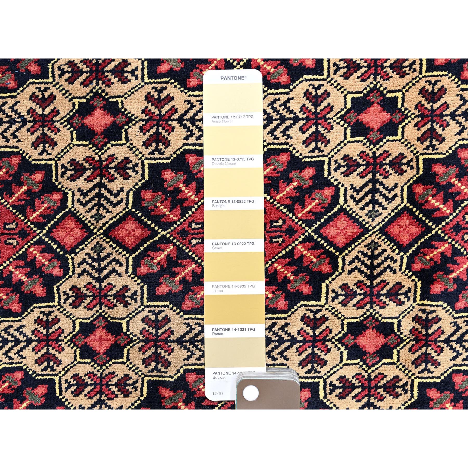 4'9"x6'1" Imperial Red, Afghan Khamyab with Unusual Light Color Background, Hand Knotted, Soft and Shiny Wool, Vegetable Dyes, Oriental Rug Sh673
