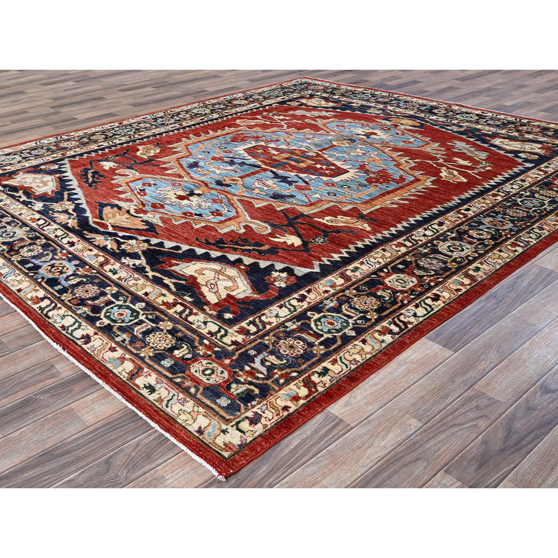 8'1"x9'8" Scarlet Red, Peshawar Heriz with Antique Serapi Design, Hand Knotted, Shiny High Mountain Wool, Vegetable Dyes, Densely Woven, Soft Pile, Oriental Rug Sh903